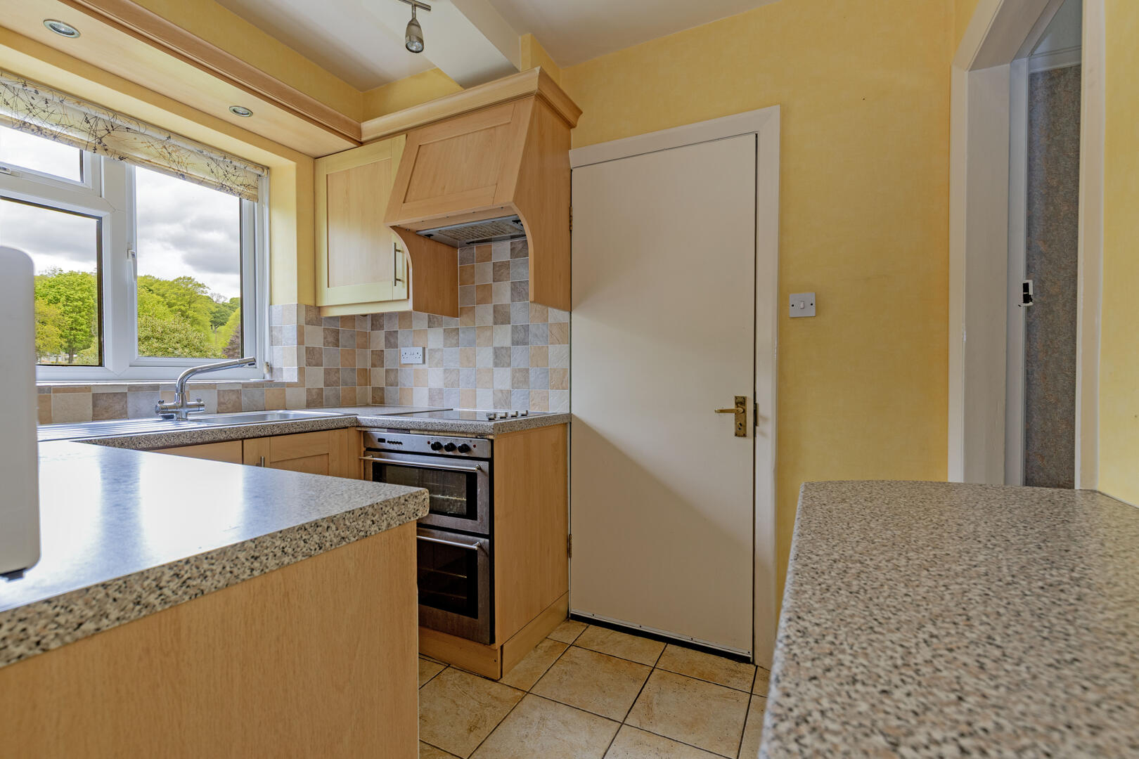 Daleway, Butts Road, Great Longstone, DE45 1UB