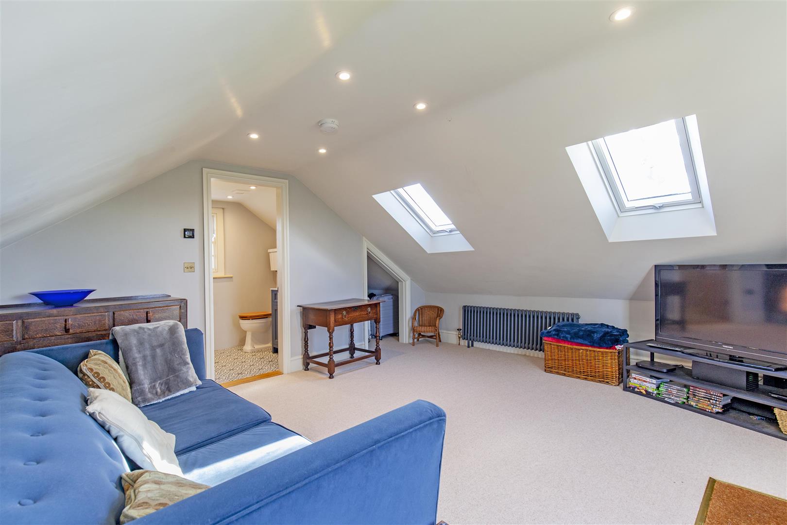1, New Houses, Bottomhill Road, Cressbrook, SK17 8ST