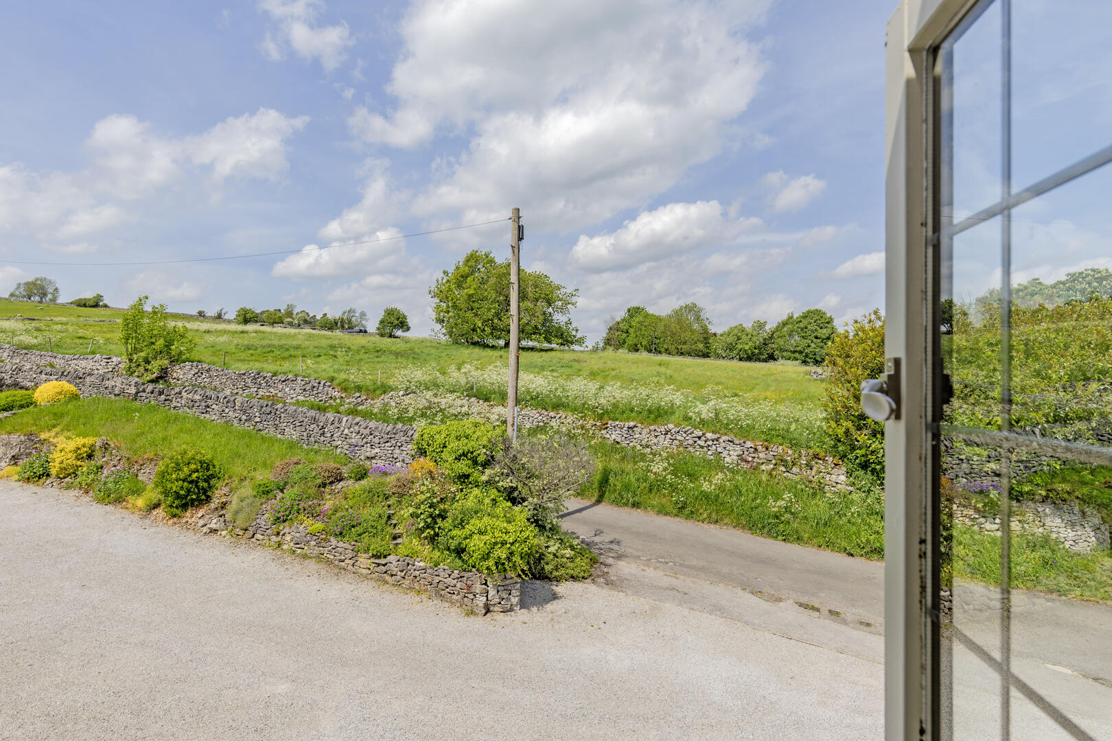 Snowberry House, Moor Lane, Youlgrave, DE45 1US