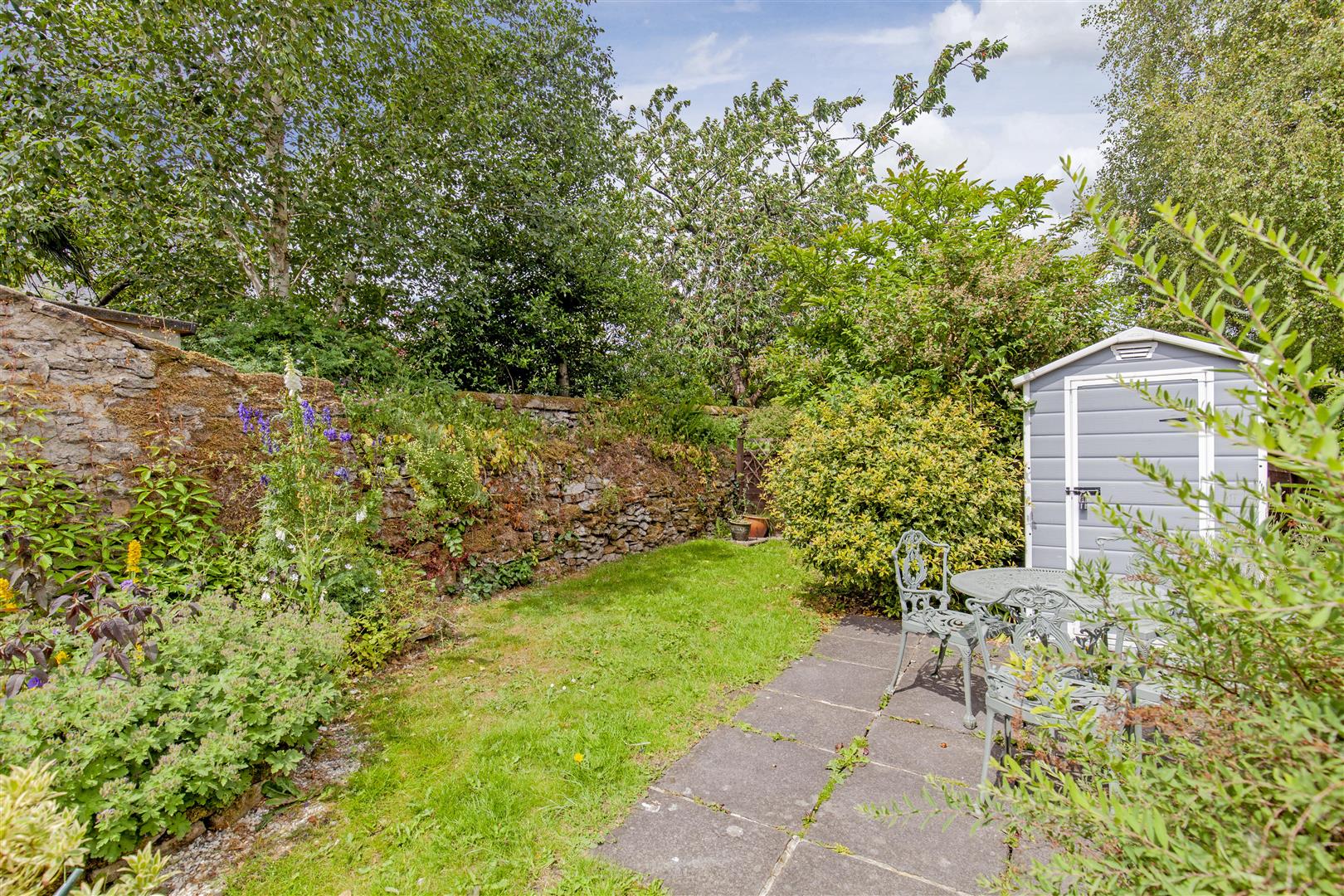 White Swan Cottage, 5 Church Street, Youlgrave, Bakewell, DE45 1WL