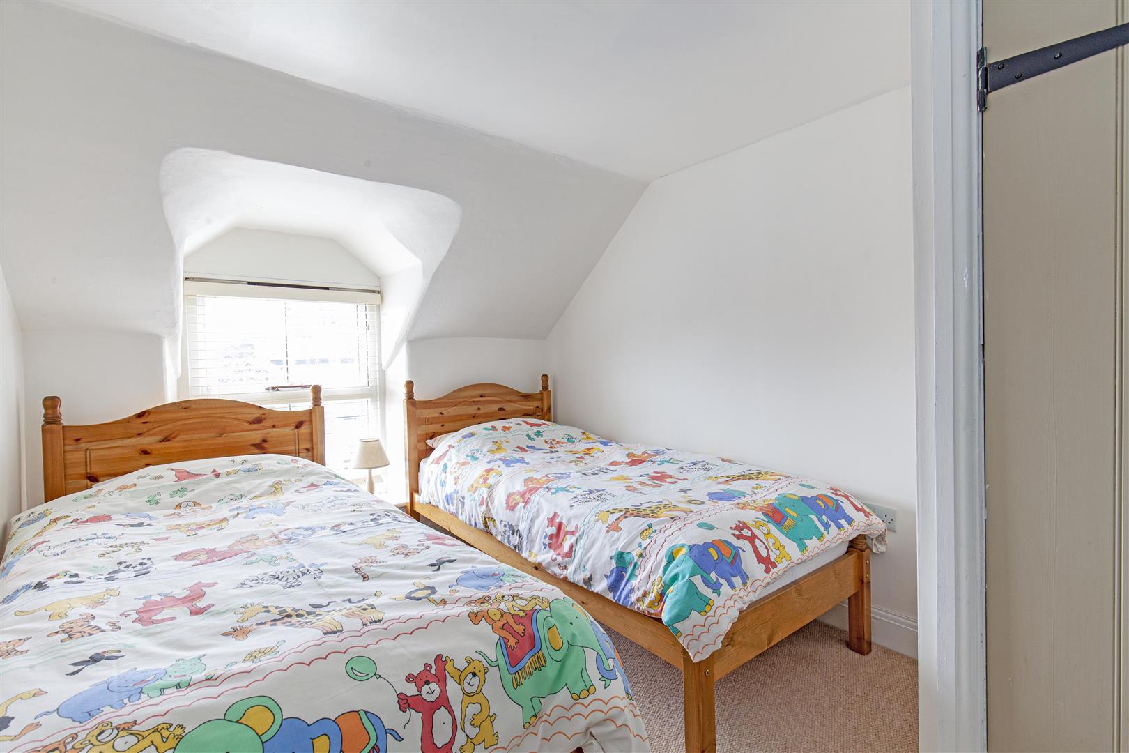 Bank House, Terrace Road, Tideswell, SK17 8NA