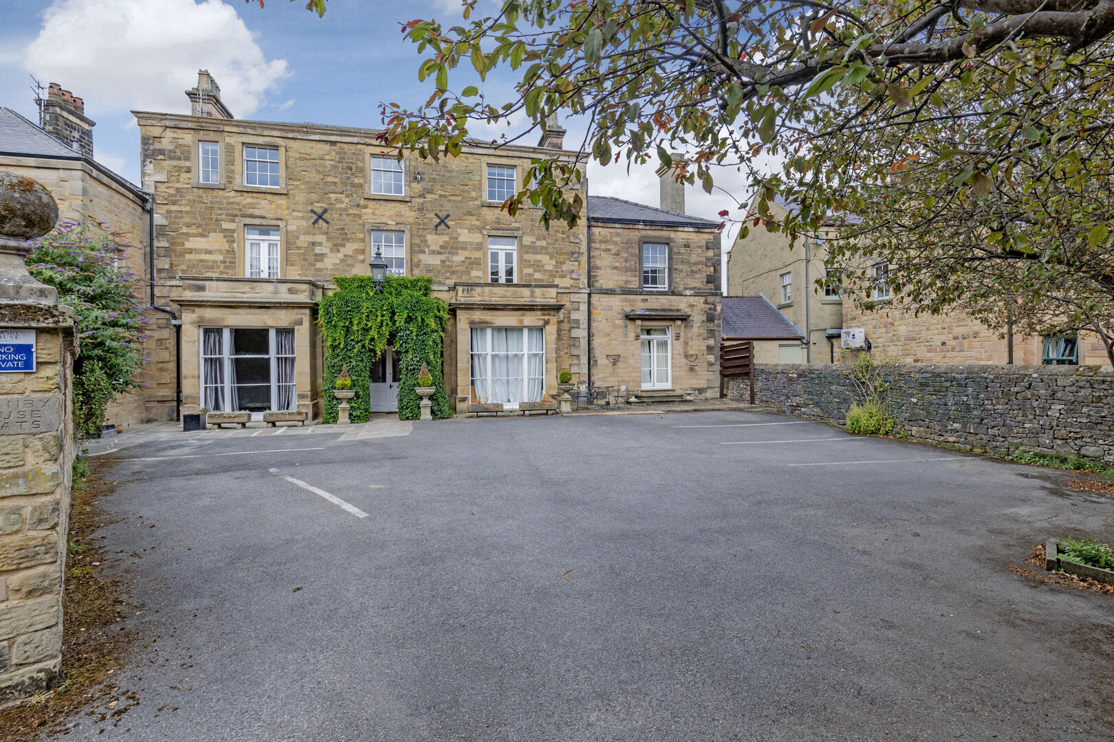 Little Granby, 16 Water Street, Bakewell, DE45 1EW