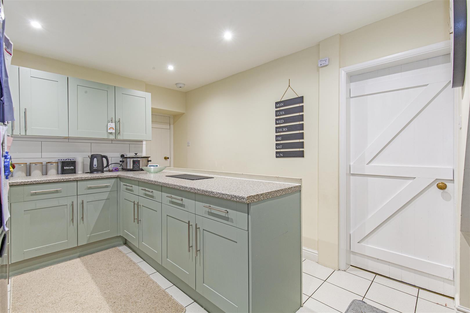Greenlands, Ashford Road, Bakewell, DE45 1GL