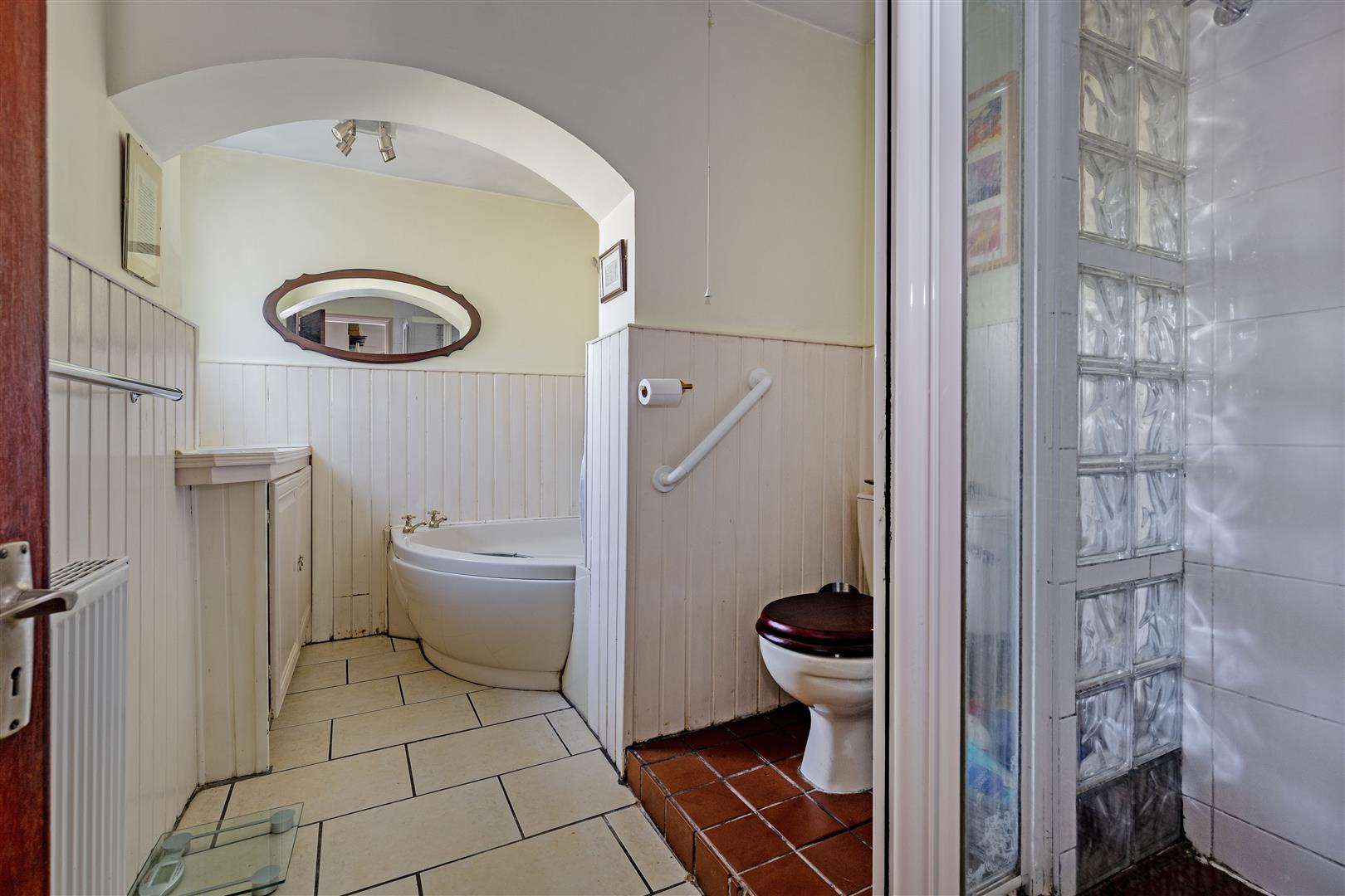 The Holdings, Ashford Road, Bakewell, DE45 1GL