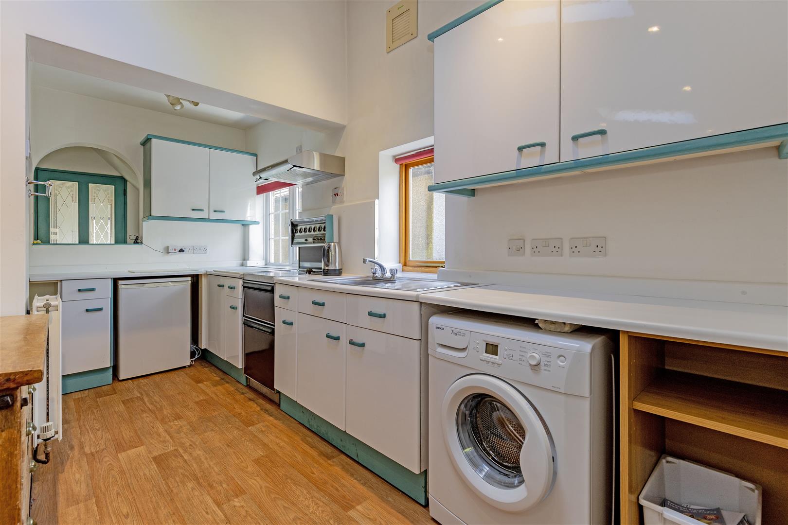 Ferndale, The Mires, Great Longstone, DE45 1TE