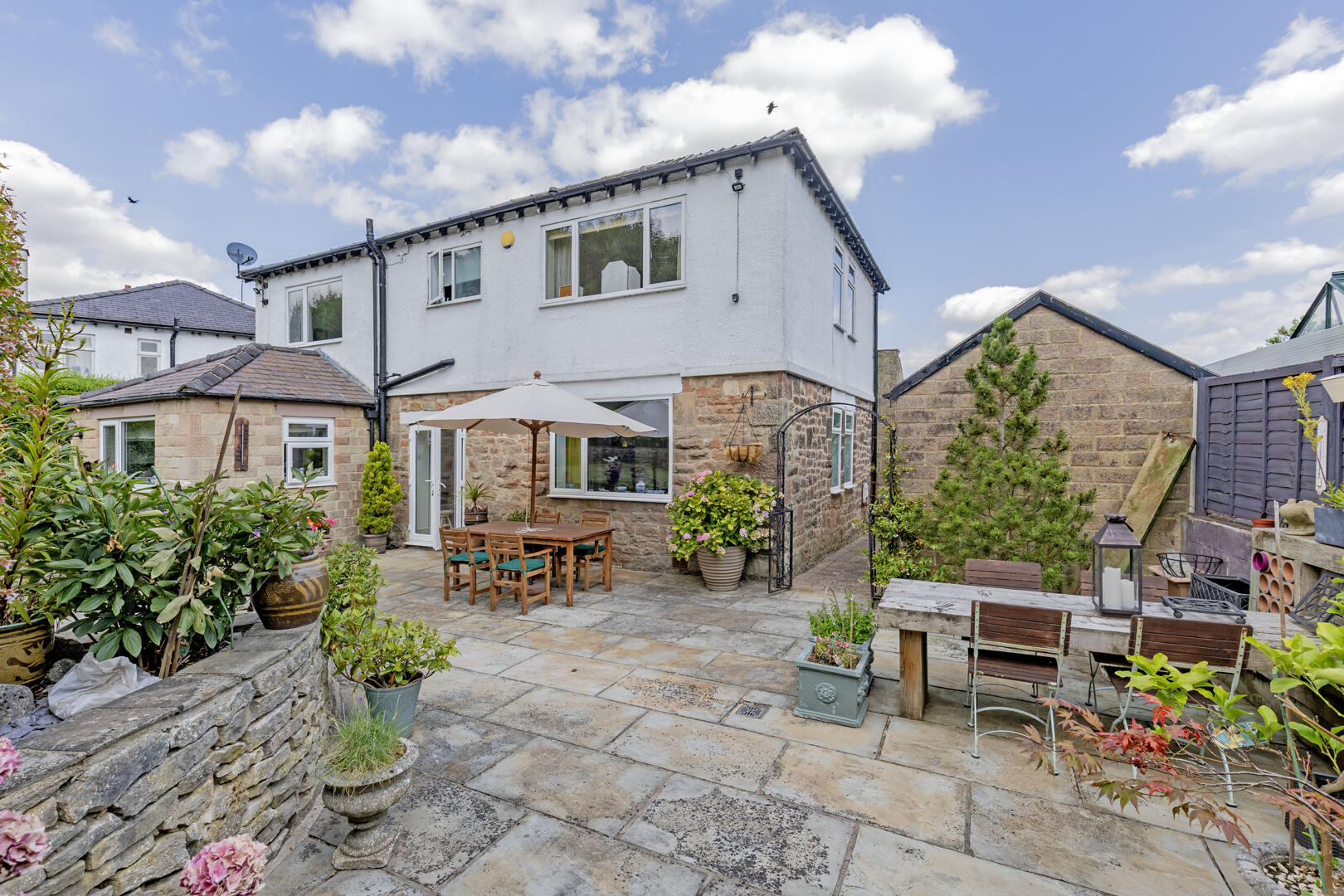 Lyndhurst, The Yeld, Bakewell, DE45 1FH