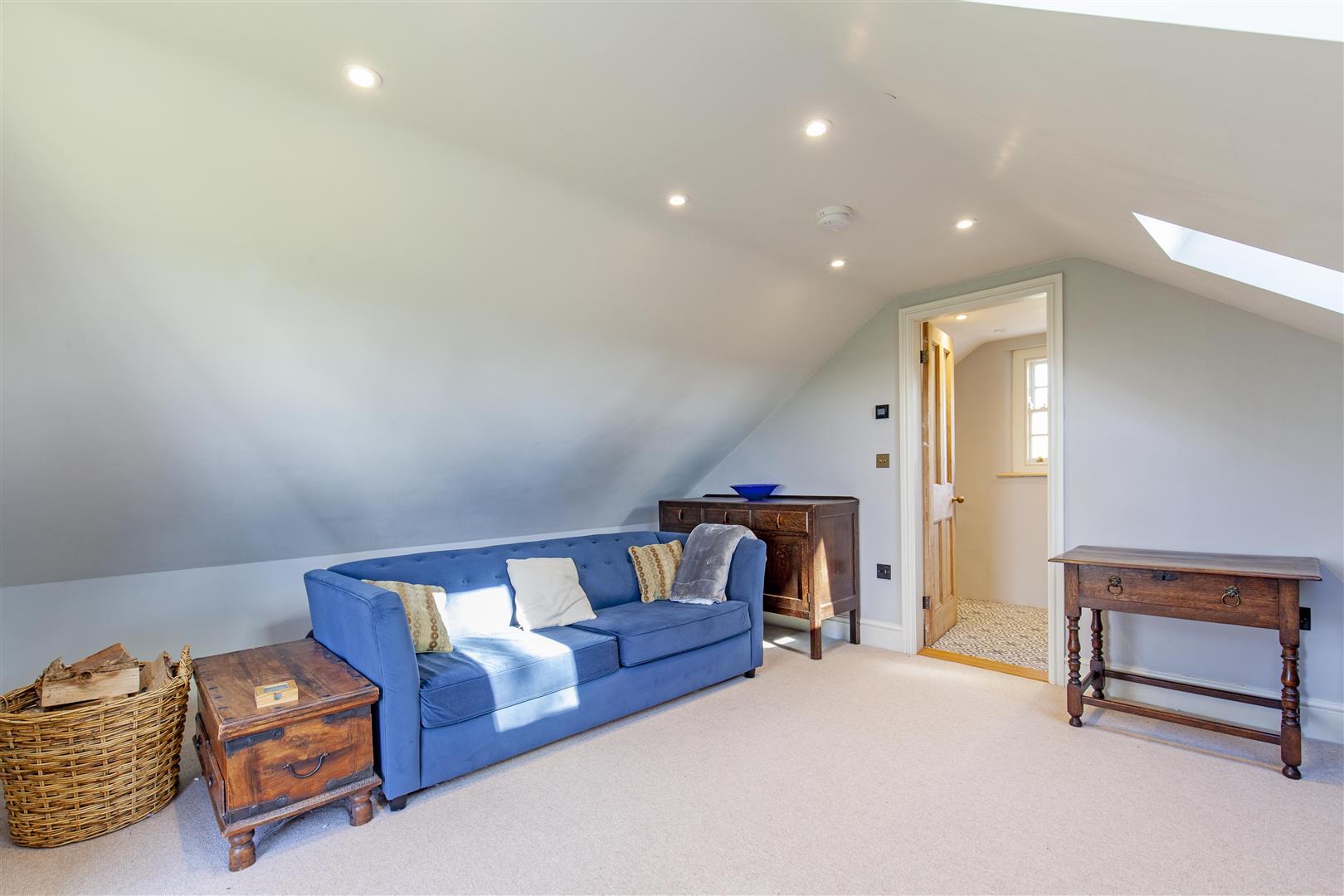1, New Houses, Bottomhill Road, Cressbrook, SK17 8ST