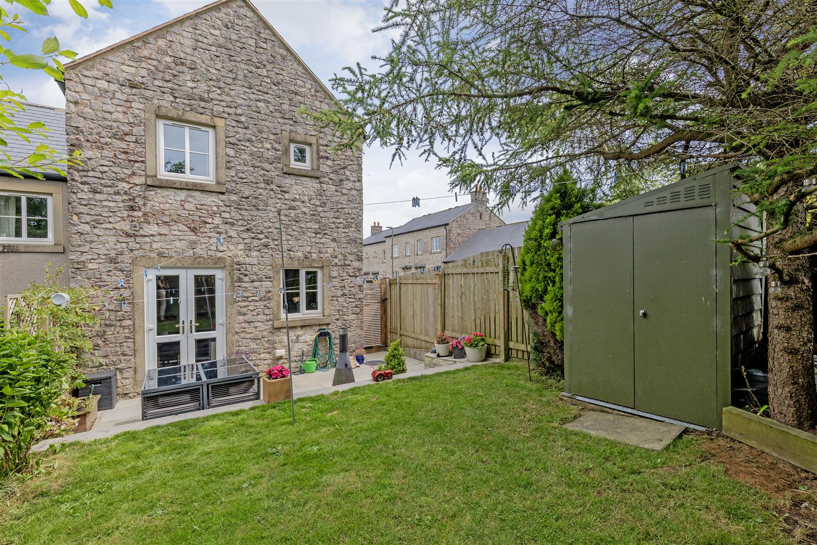 42, Chantry Lane, Tideswell, SK17 8NP