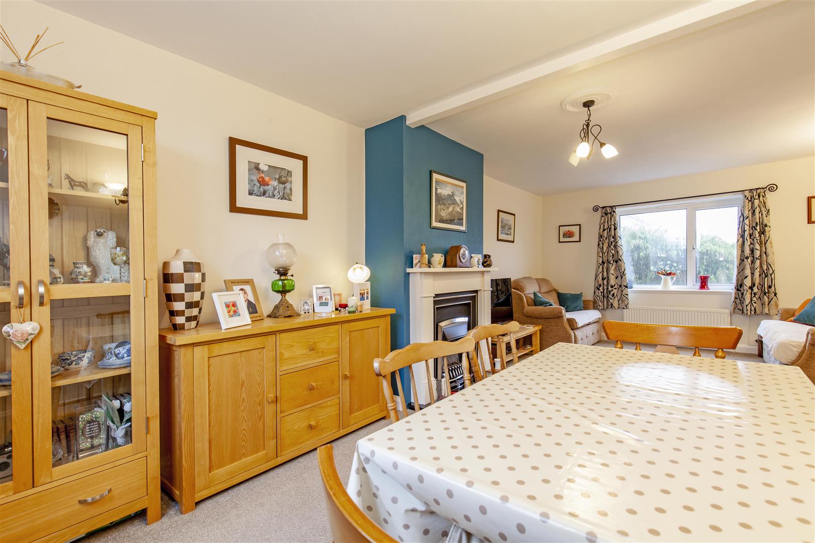 60, Pinfold Road, Tideswell, Buxton, Derbyshire, SK17 8PN