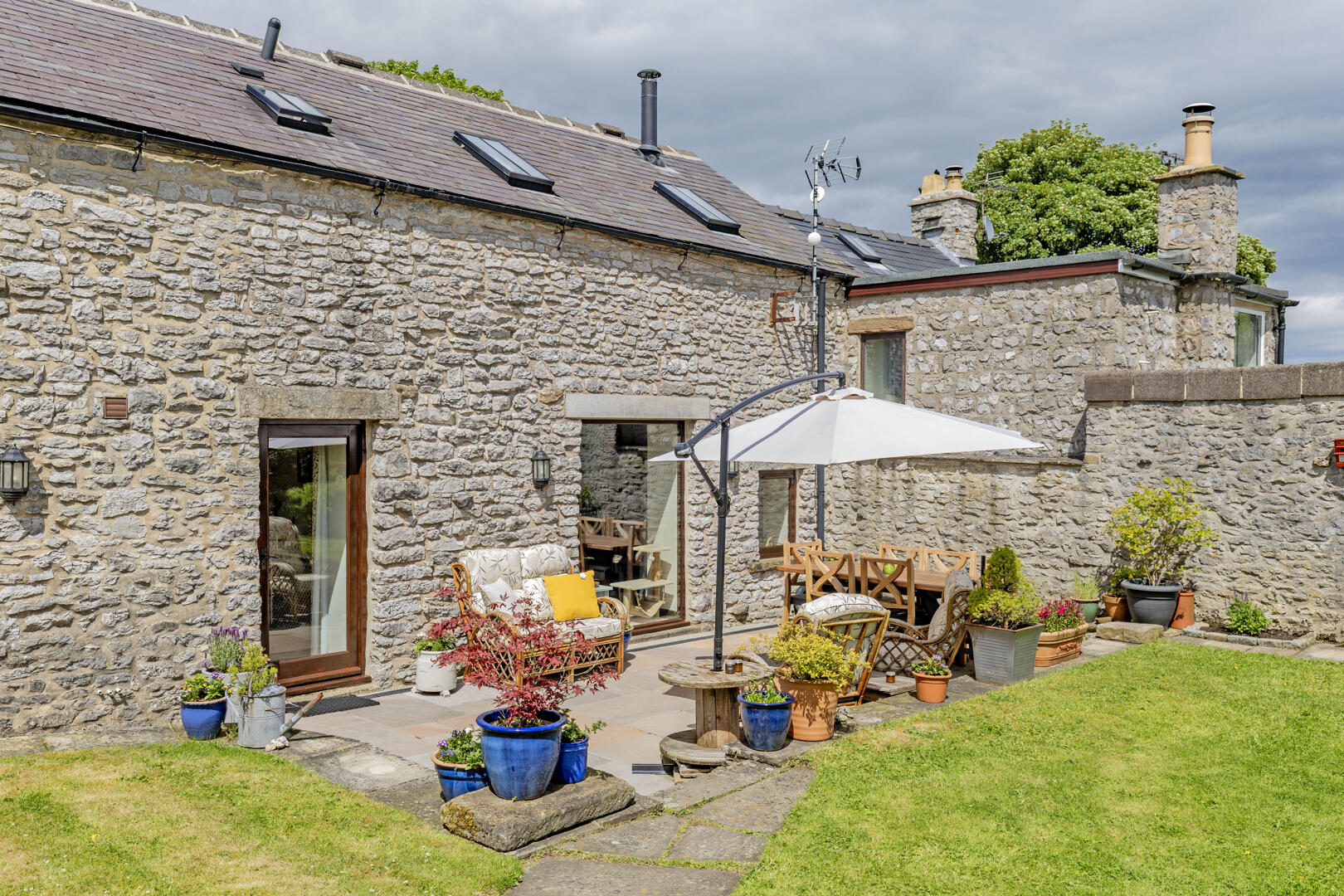 Kirkdale Barn, Main Street, Sheldon, DE45 1QS