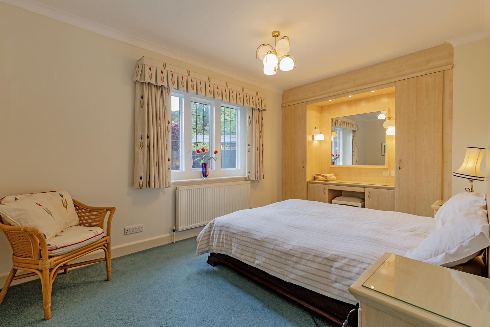 Low Wood, Coombs Road, Bakewell, DE45 1AQ