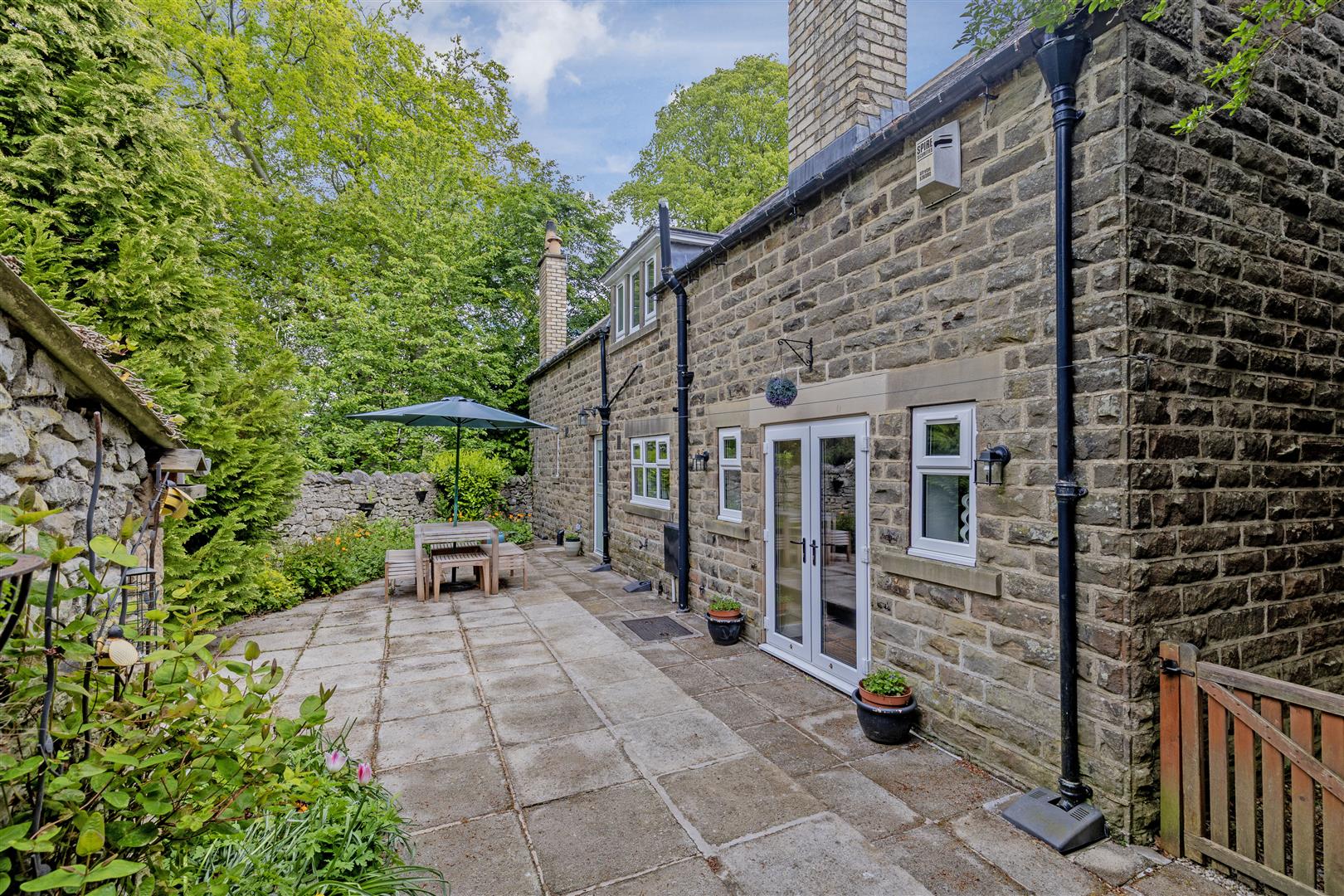 The Stables, Yeld Road, Bakewell, DE45 1FJ