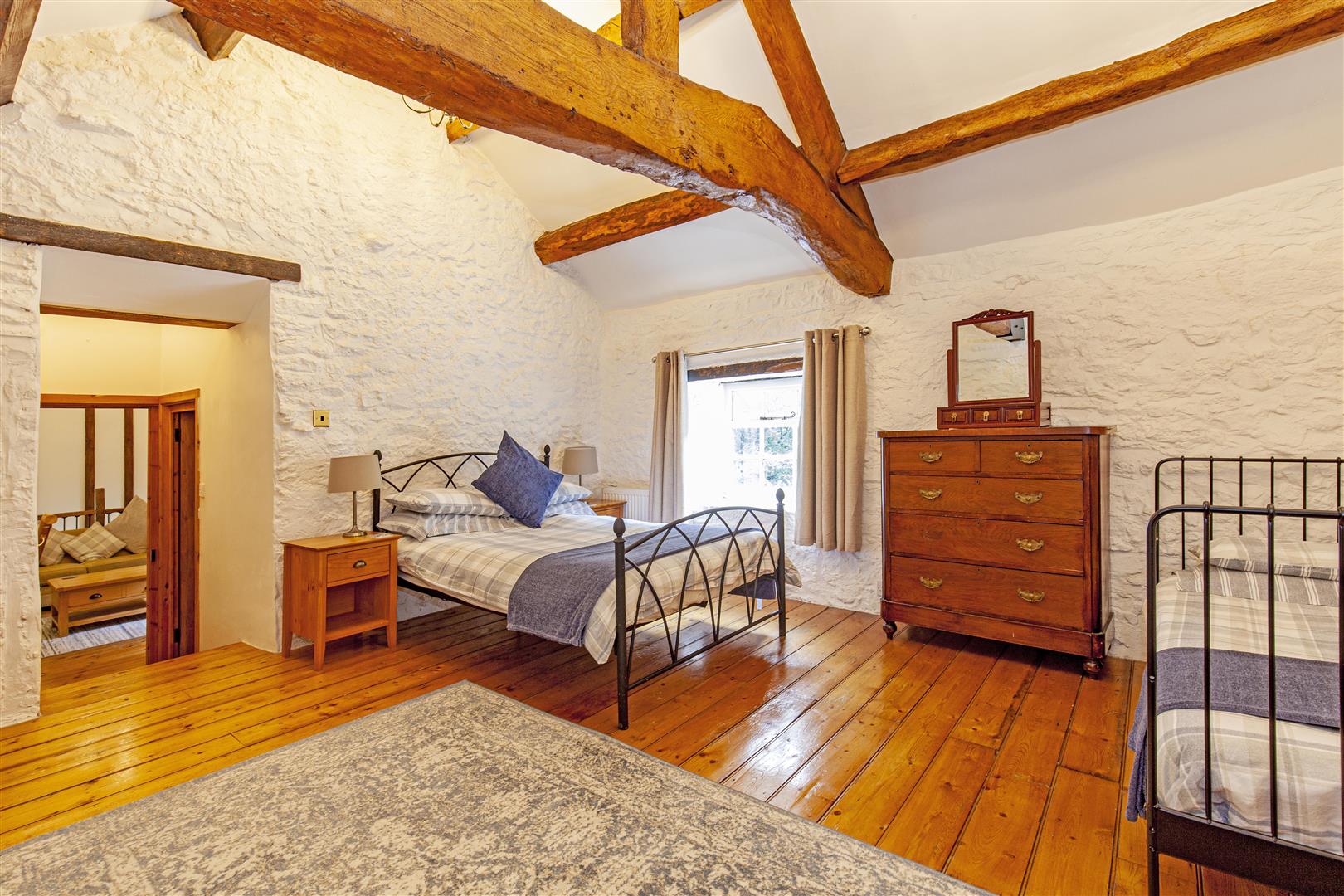 Milne House & Barn, Millers Dale, SK17 8SN