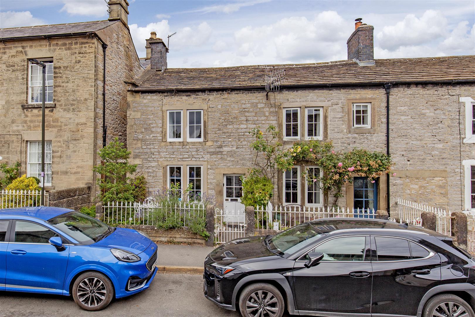 White Swan Cottage, 5 Church Street, Youlgrave, Bakewell, DE45 1WL