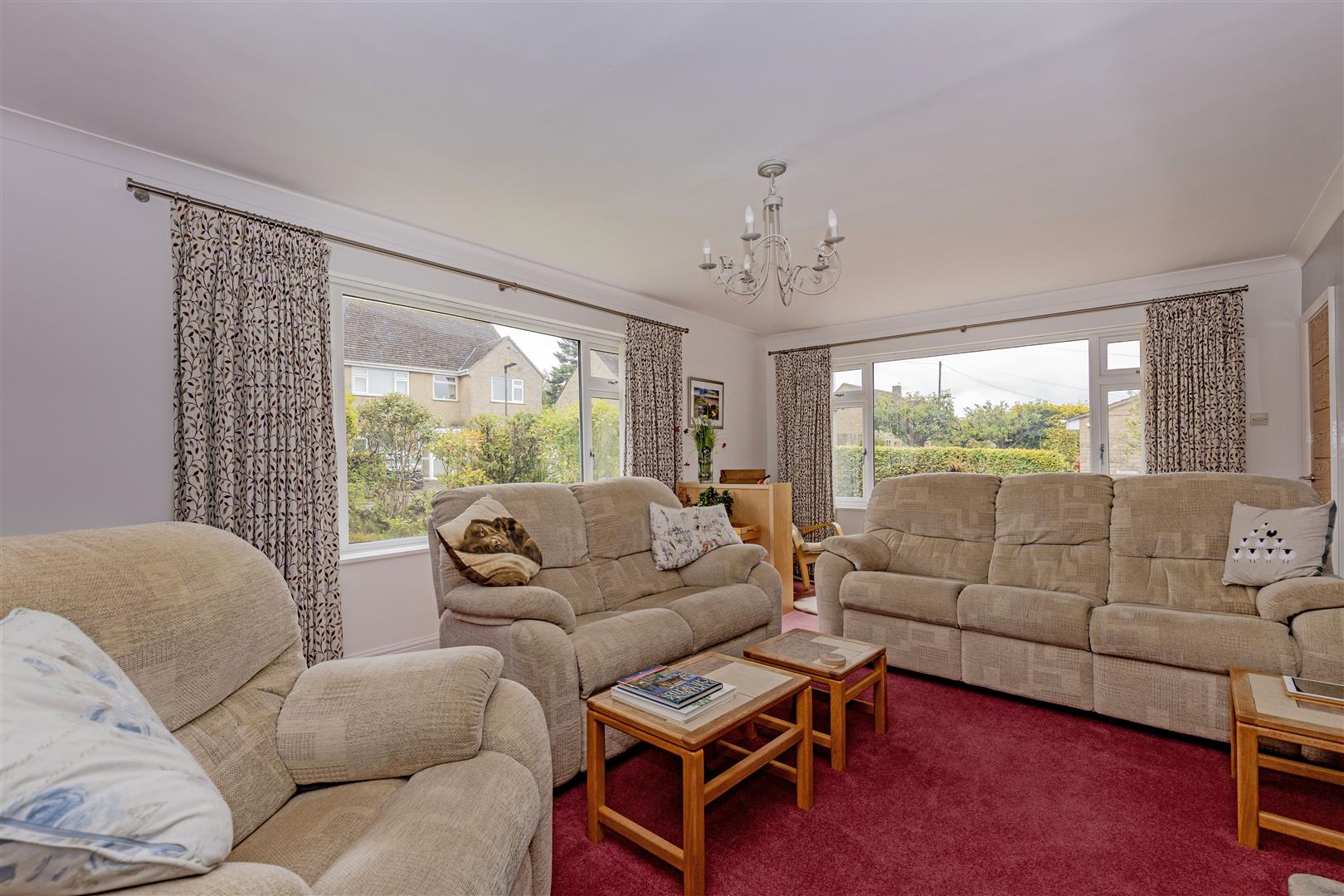 10, Church View Drive, Baslow, DE45 1RA