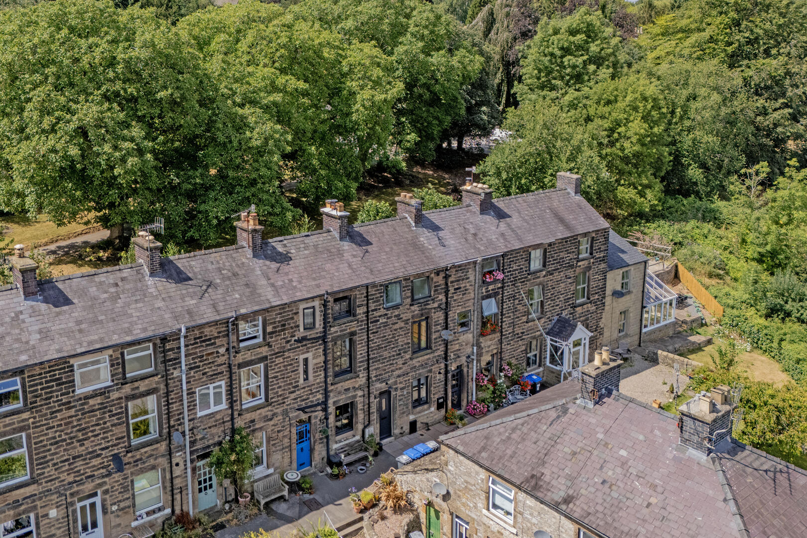 10, Rock Terrace, Bakewell, DE45 1DJ