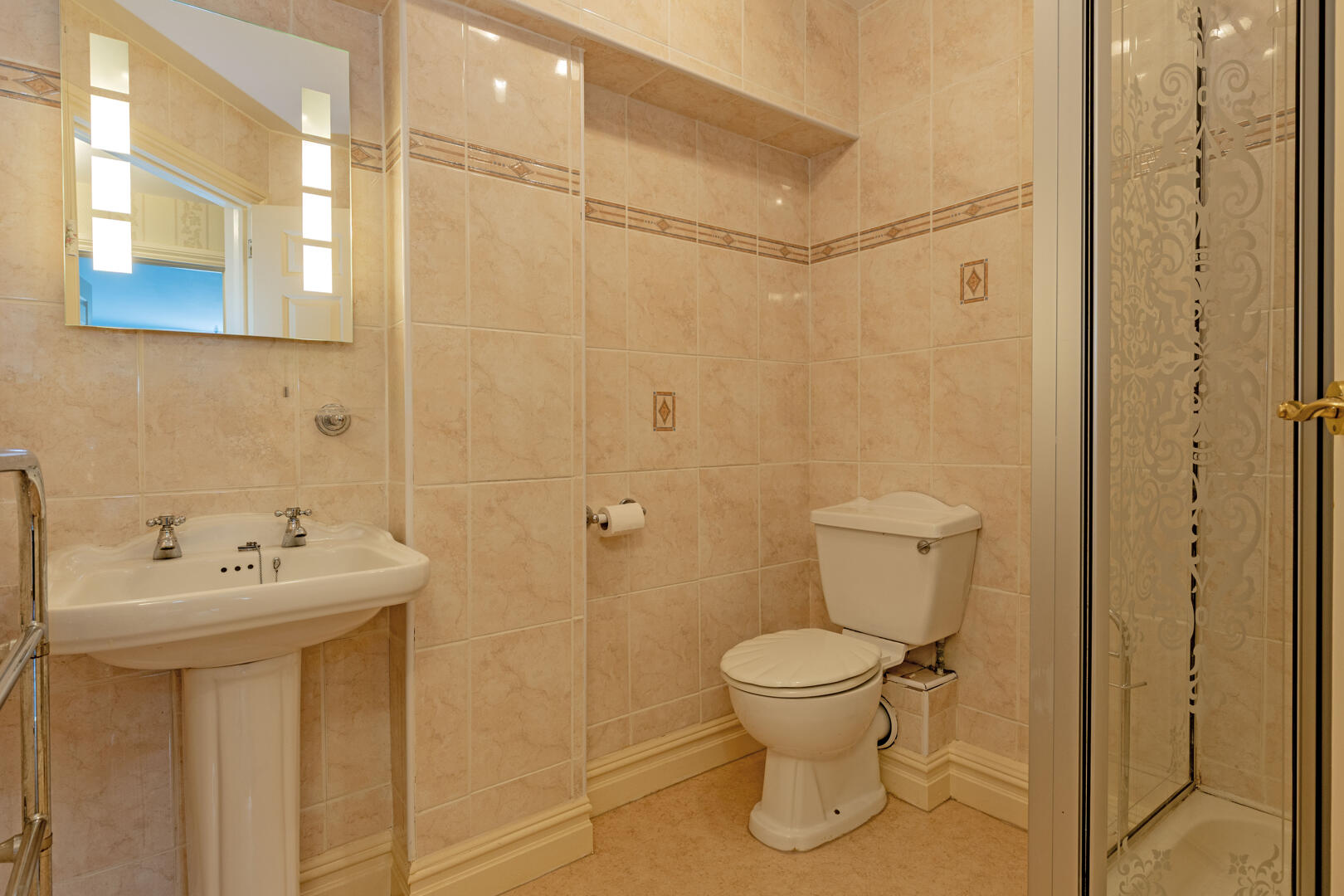 Apartment 10, Holme Court, Matlock Street, Bakewell, DE45 1GQ