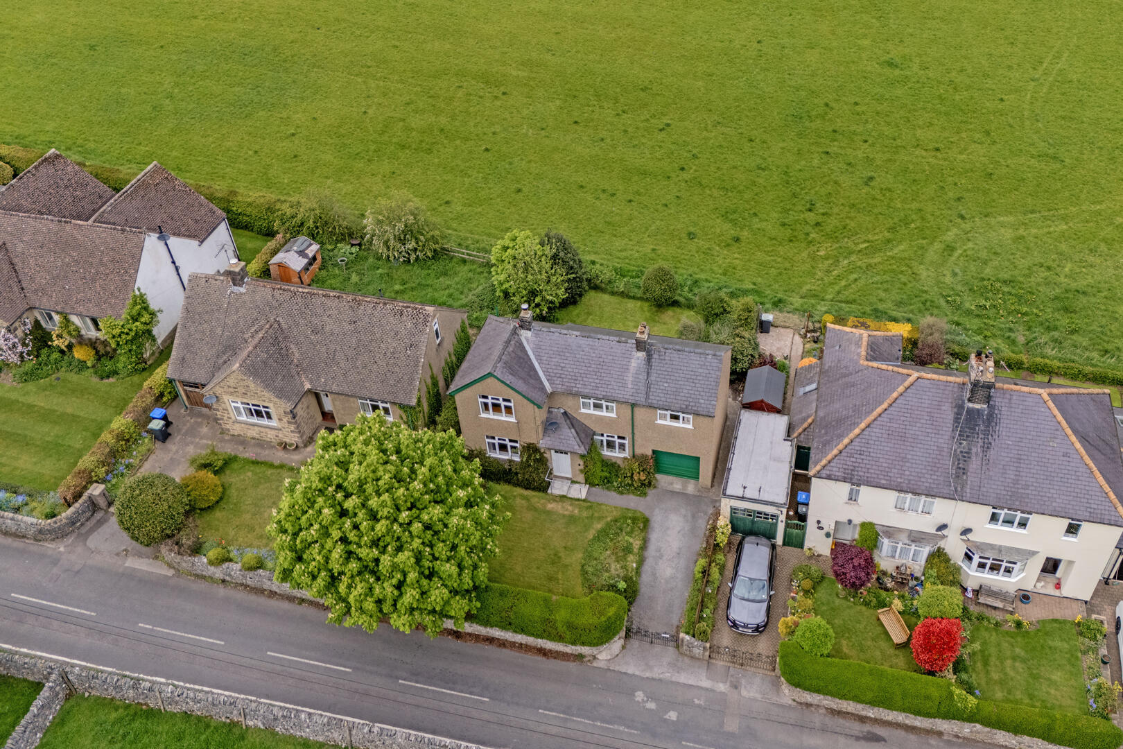 Daleway, Butts Road, Great Longstone, DE45 1UB