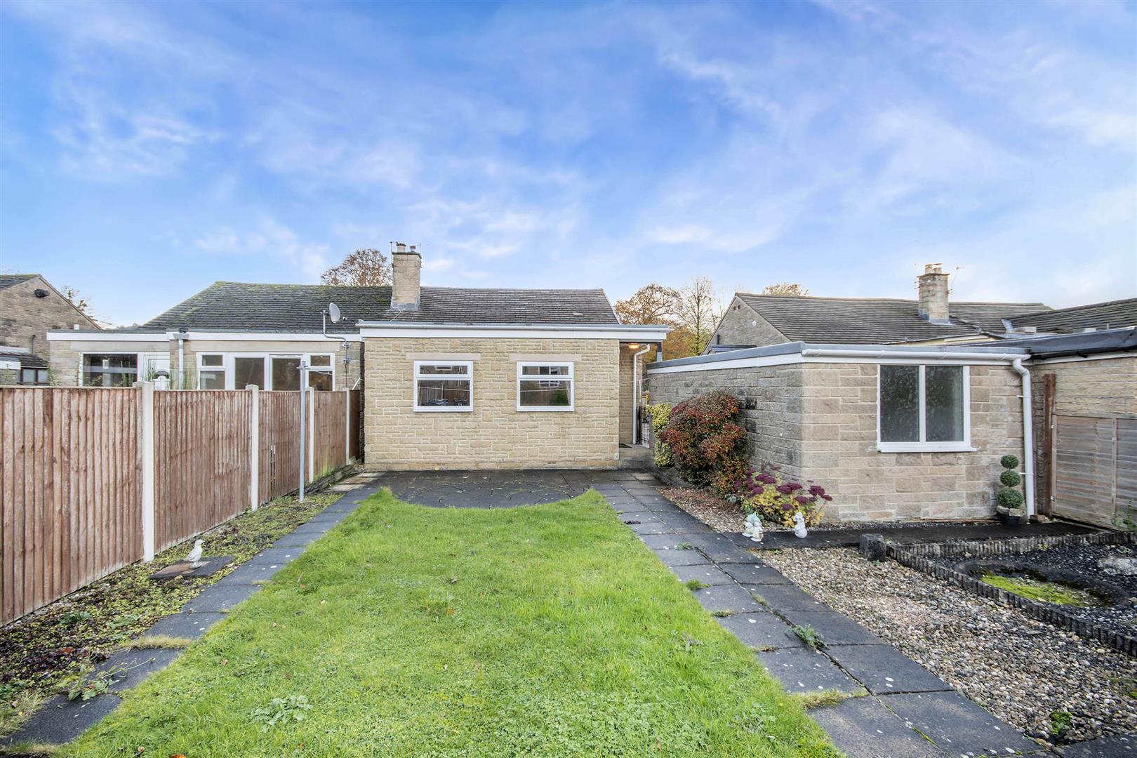12, Wyedale Crescent, Bakewell, DE45 1BE