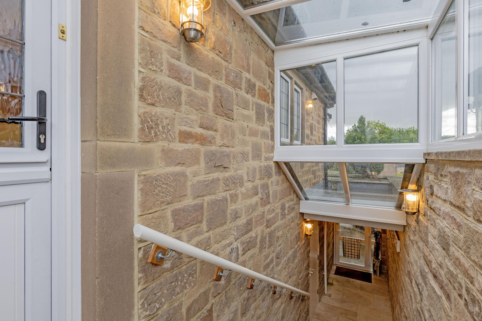 Low Wood, Coombs Road, Bakewell, DE45 1AQ
