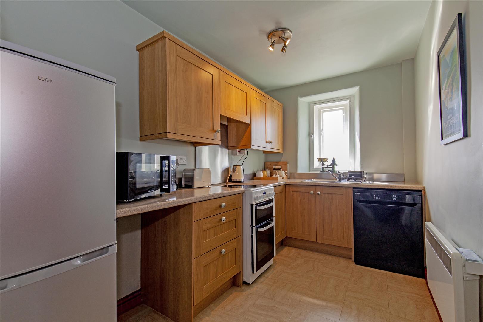 43, Middle Row, Cressbrook, Buxton, Derbyshire, SK17 8SX