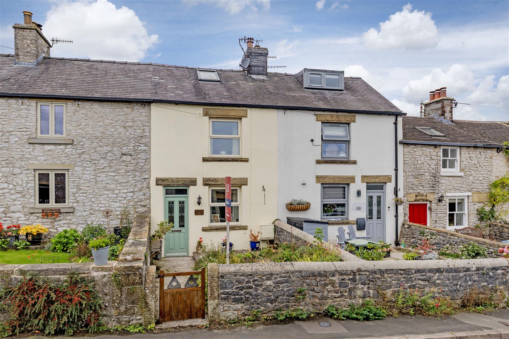 Dean Cottage, Sherwood Road, Tideswell, SK17 8HR