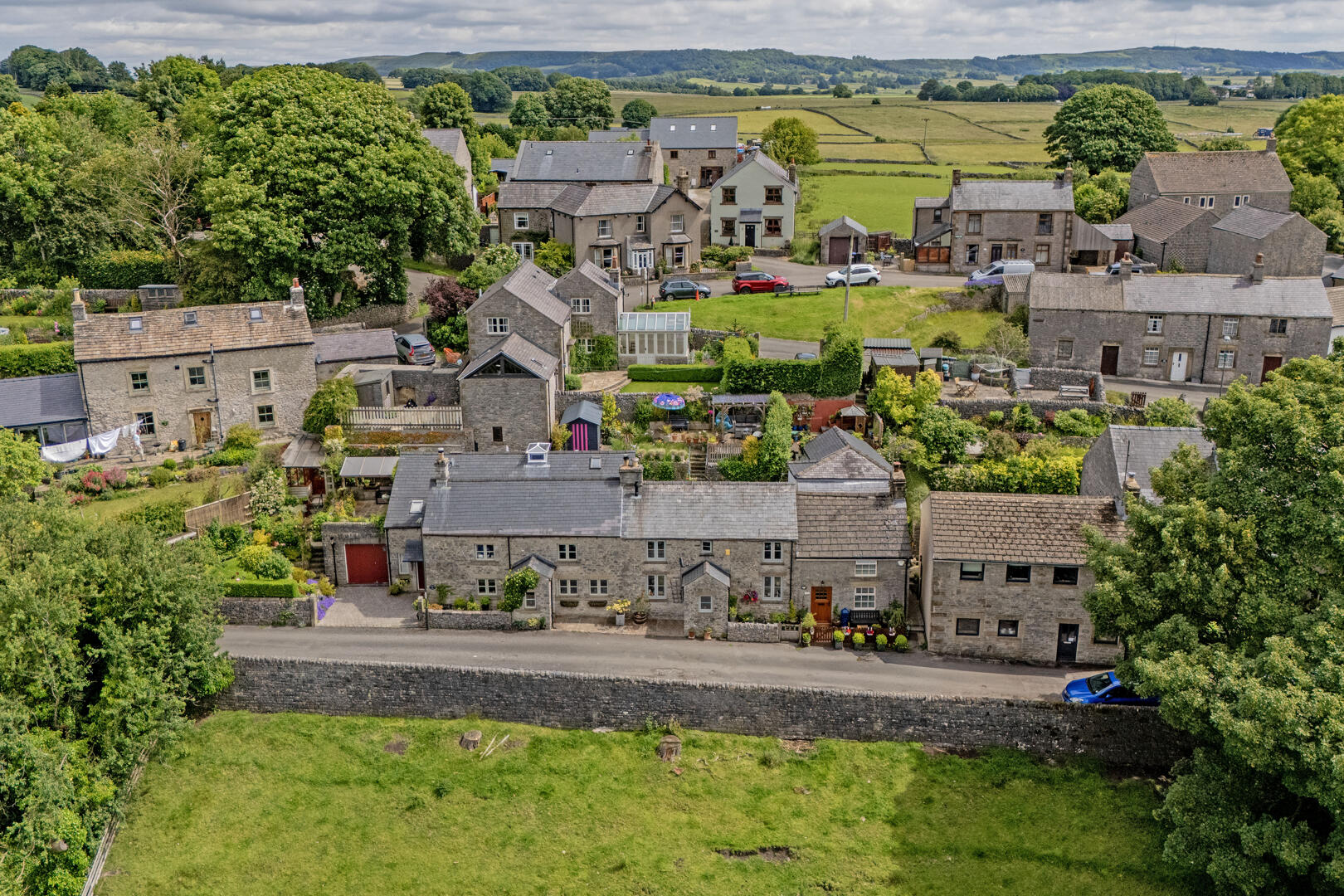 Tahoe, Lower Terrace Road, Tideswell, Buxton, SK17 8LX