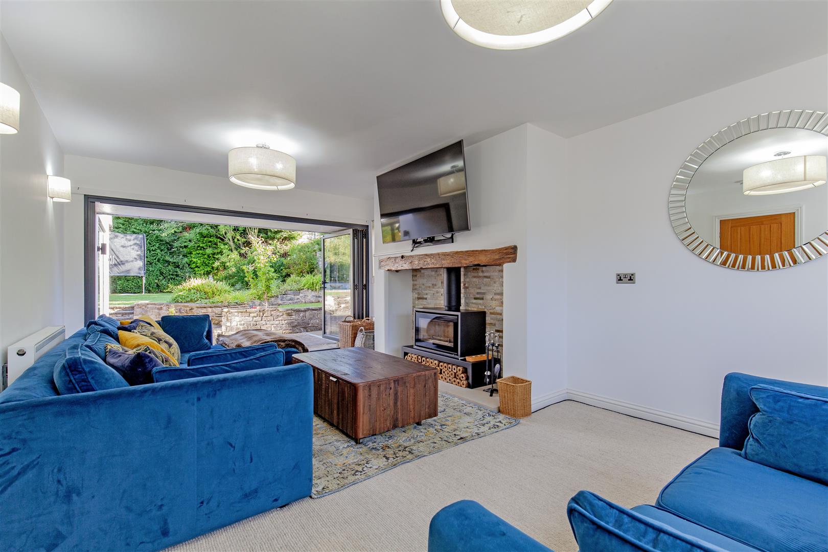 7, Aldern Way, Bakewell, Derbyshire, DE45 1AJ