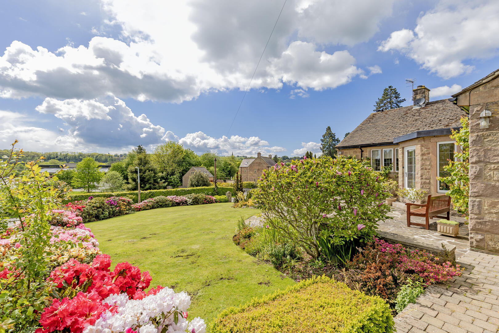 Low Wood, Coombs Road, Bakewell, DE45 1AQ