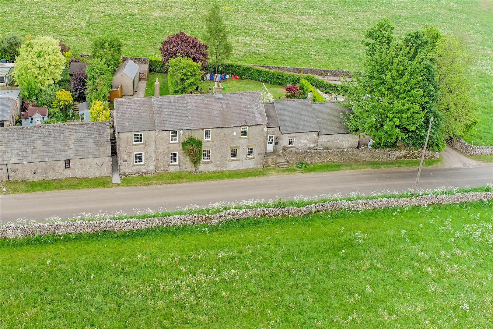 Bretton View, Wardlow, SK17 8RP