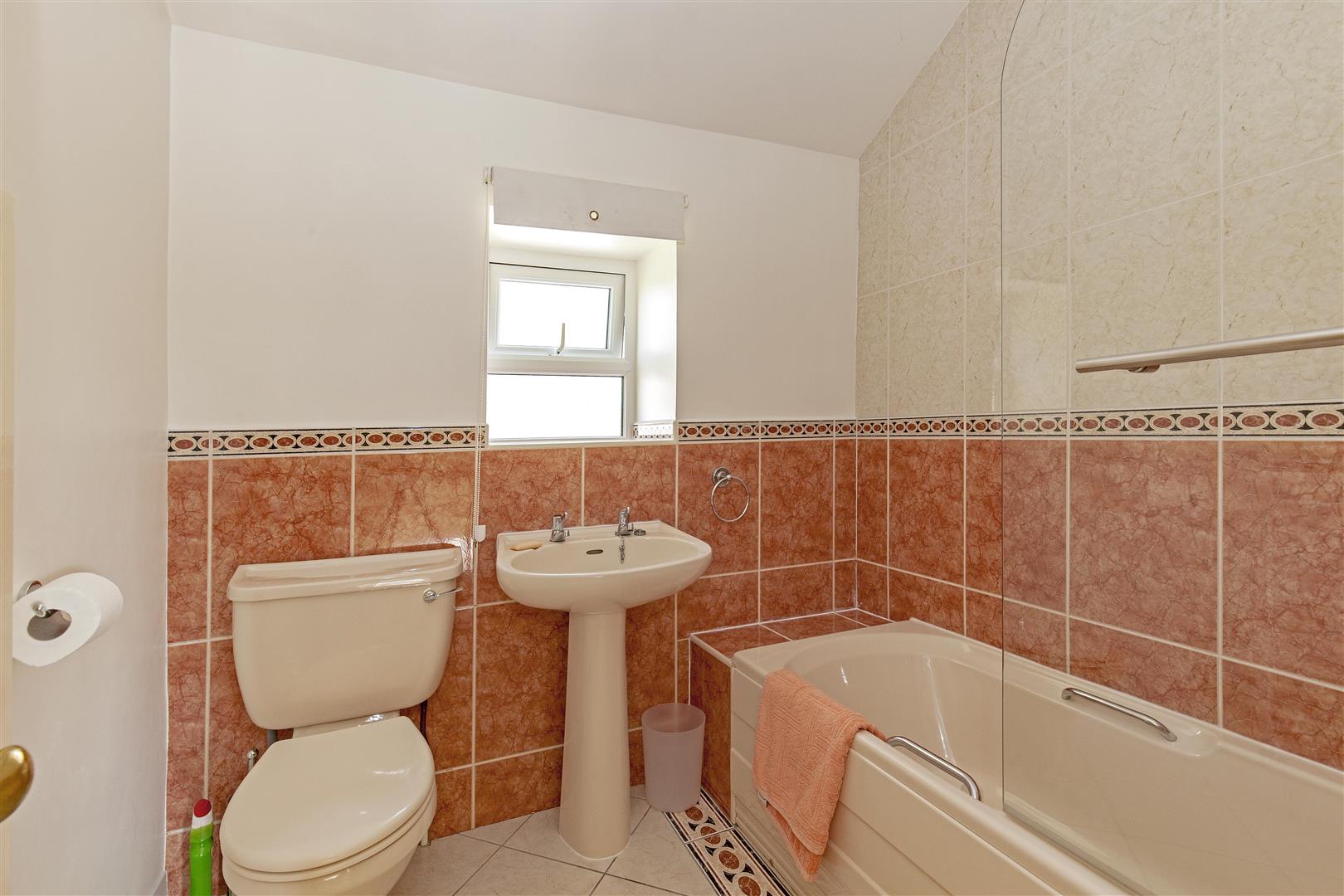 4, Alma Road, Tideswell, SK17 8ND