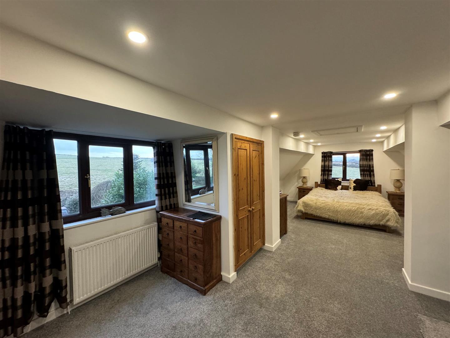 Bank Farm House, Tideswell, SK17 8RB