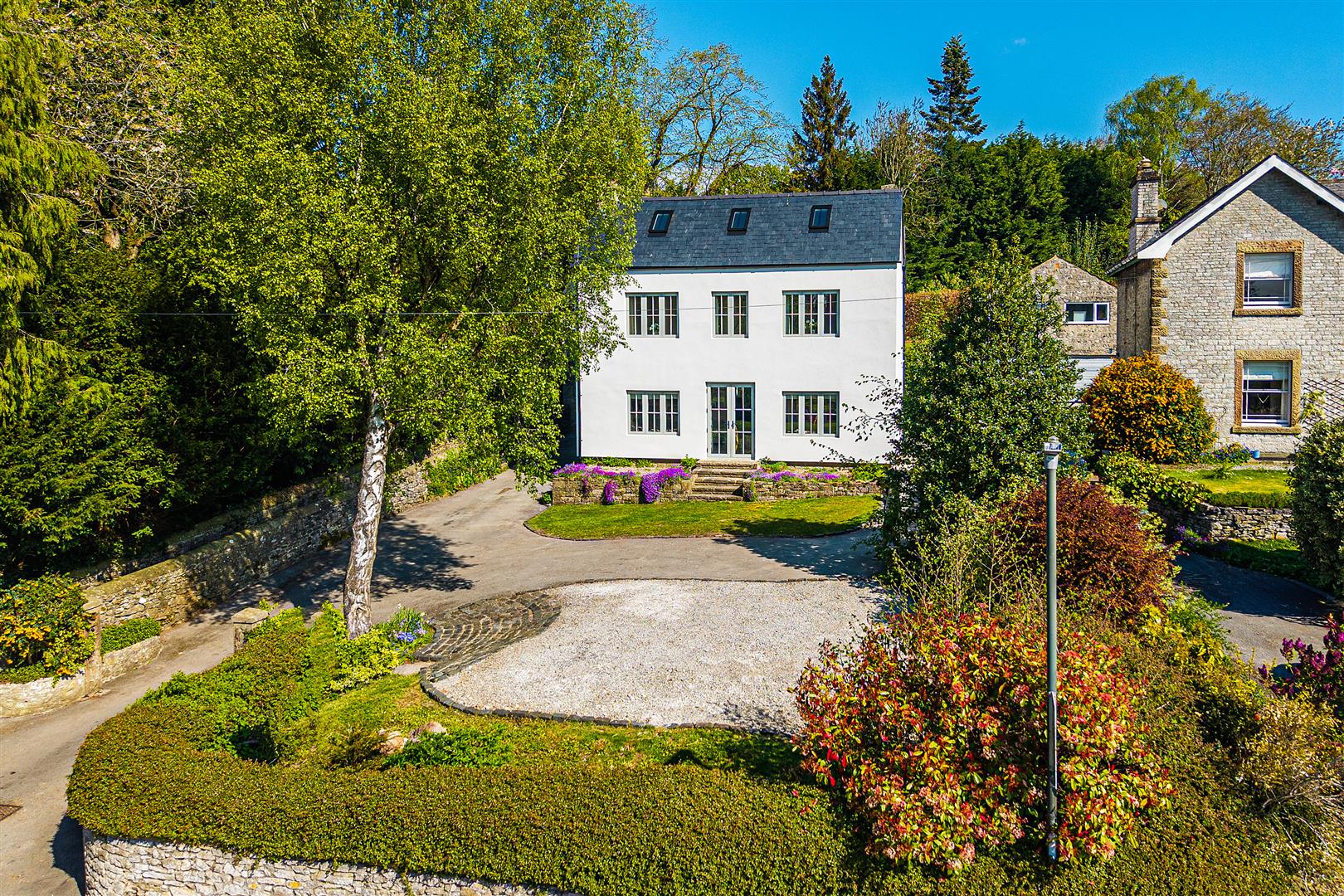 Cluden Bank, Main Street, Great Longstone, DE45 1TF