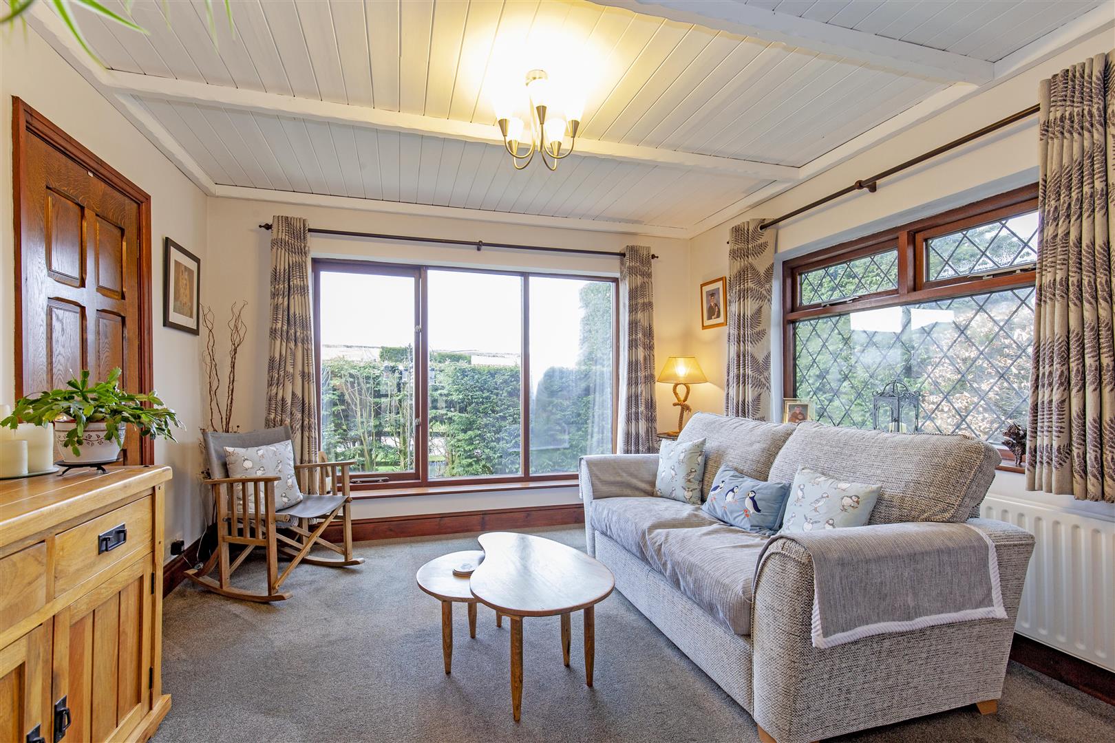 Douglas Lodge, Wardlow, Buxton, Derbyshire, SK17 8RP