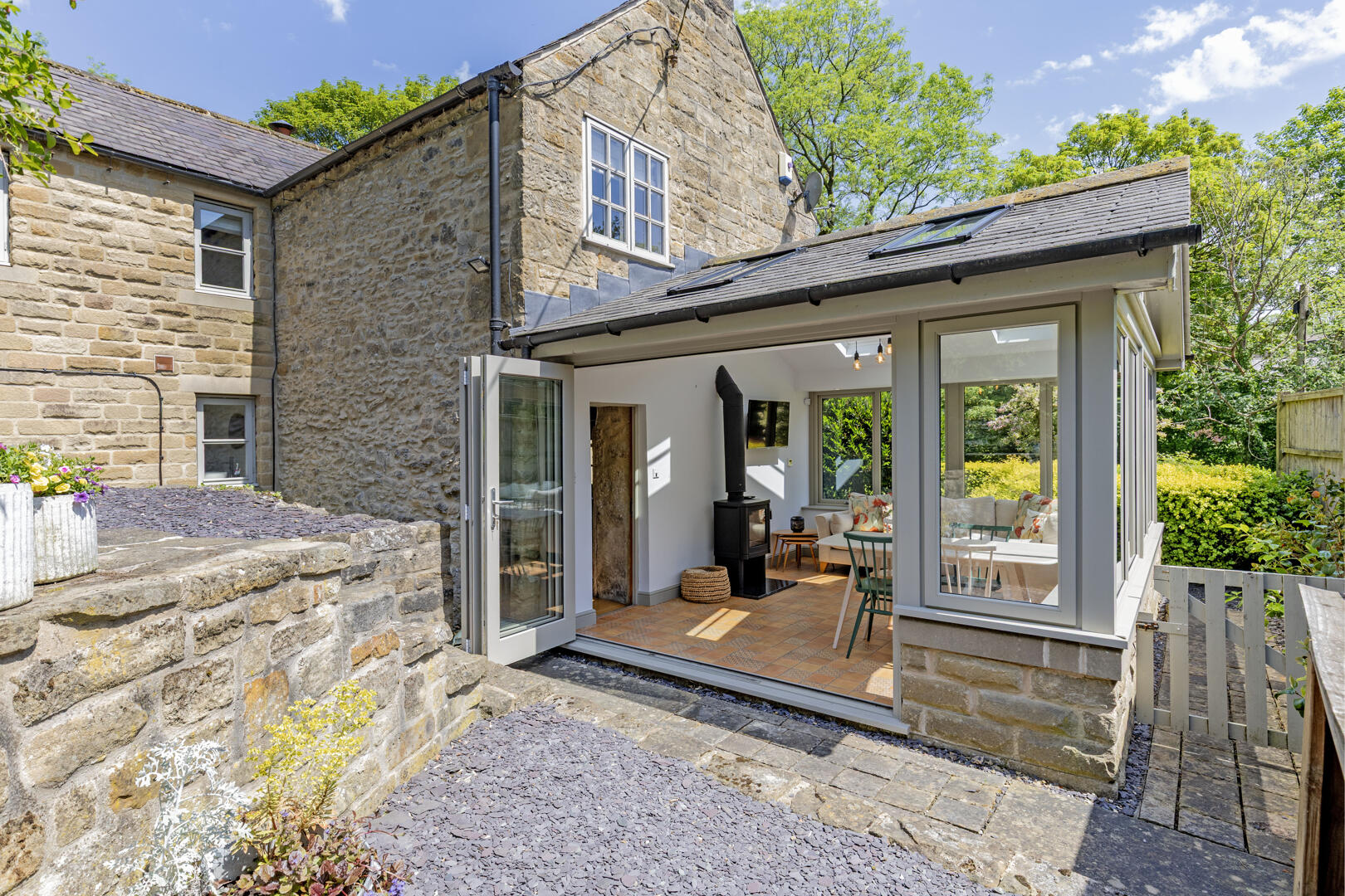 Brookside Cottage, Fallgate, Ashover, S45 0EY