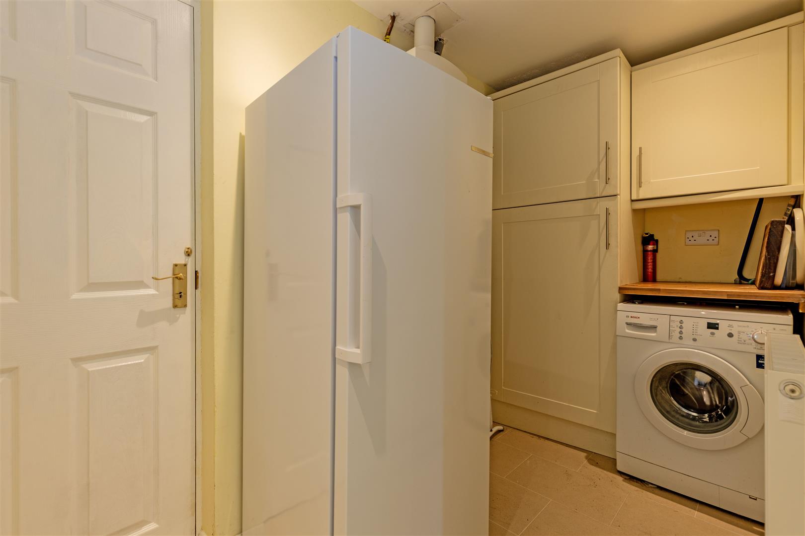 27, Castle Mount Crescent, Bakewell, DE45 1AT
