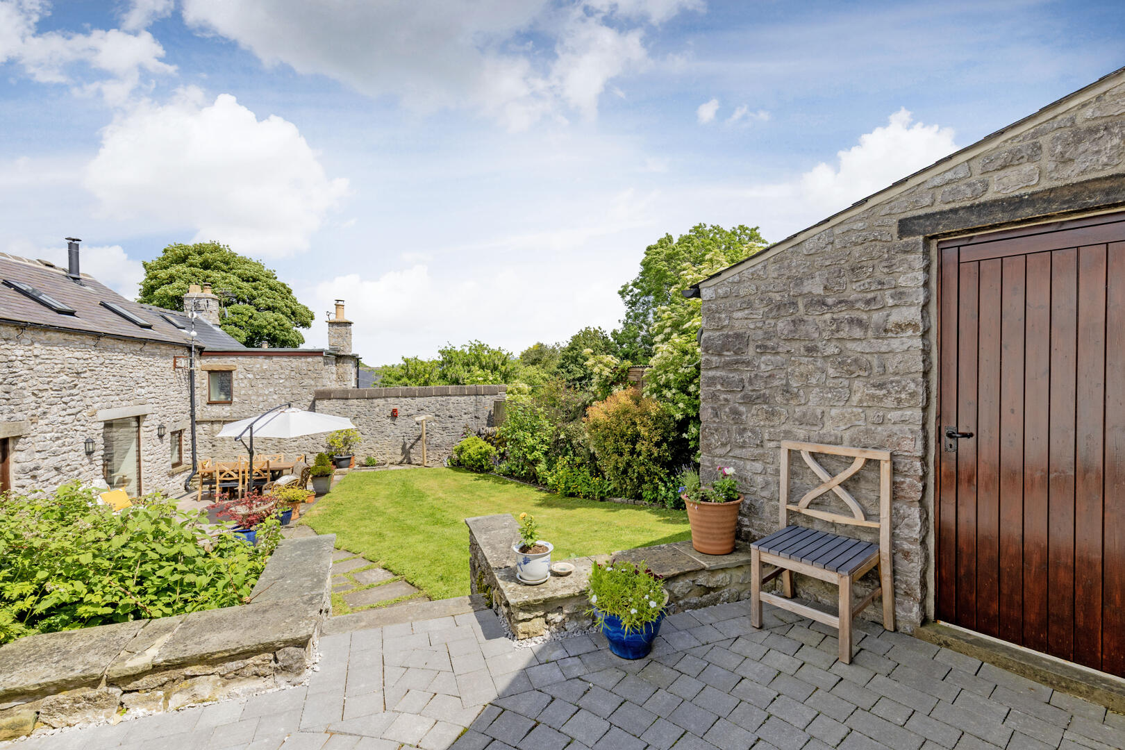 Kirkdale Barn, Main Street, Sheldon, DE45 1QS