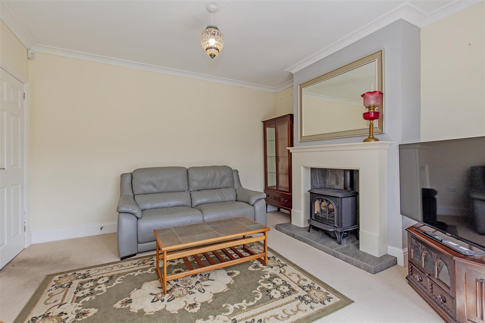 Marcroft, Haddon Road, Bakewell, DE45 1EP