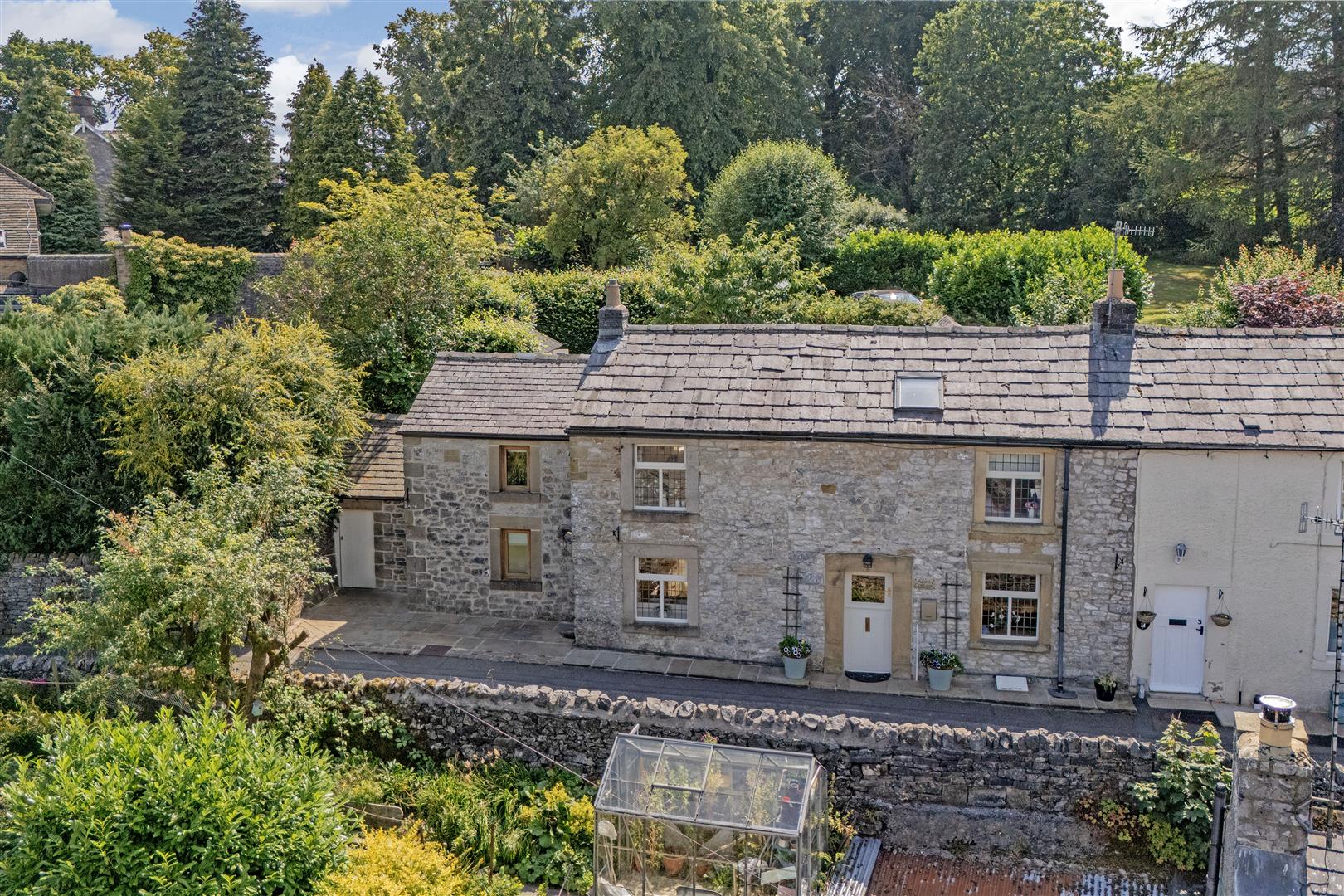 Acorn Cottage, 2 Wheston Bank, Tideswell, SK17 8LJ