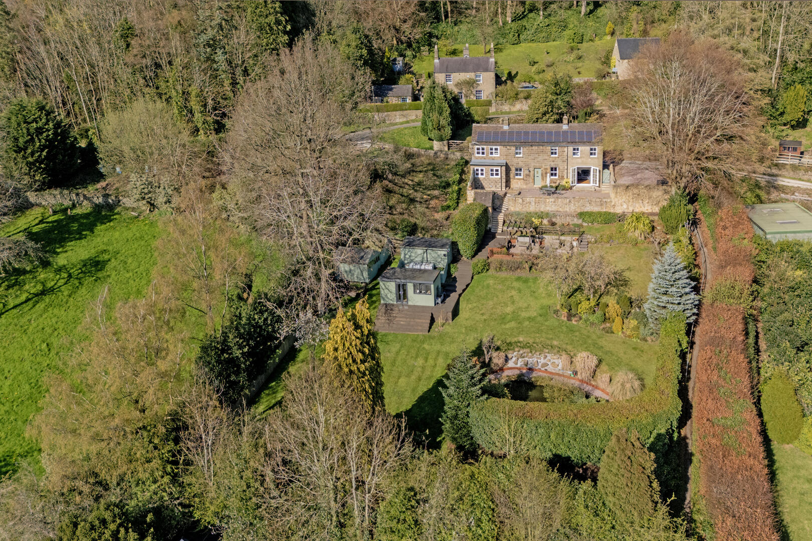 Hill Crest, Bent Lane, Darley Dale, DE4 2HN
