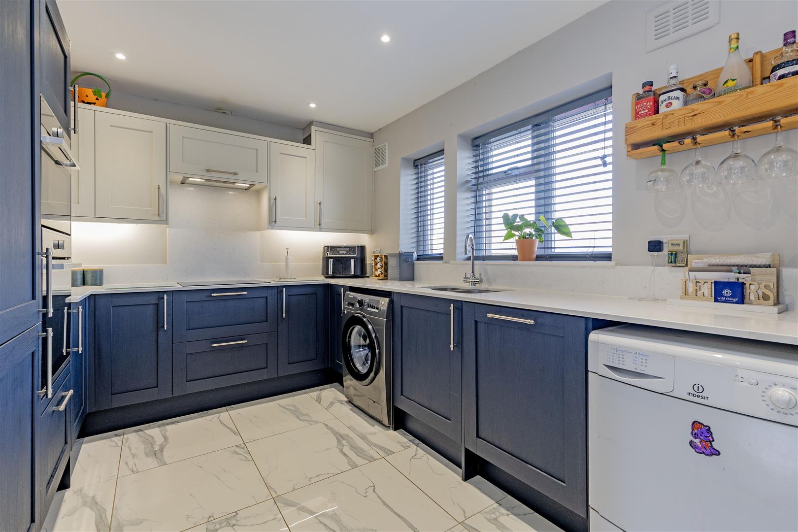 37, Burton Edge, Bakewell, DE45 1FQ