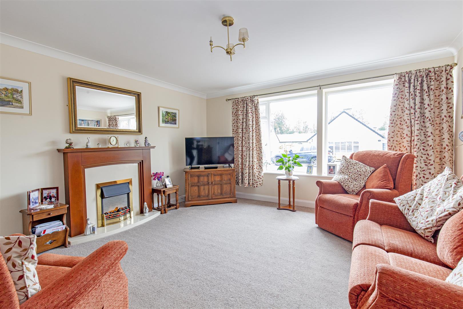 Kingfield, Wyedale Drive, Bakewell, DE45 1BB