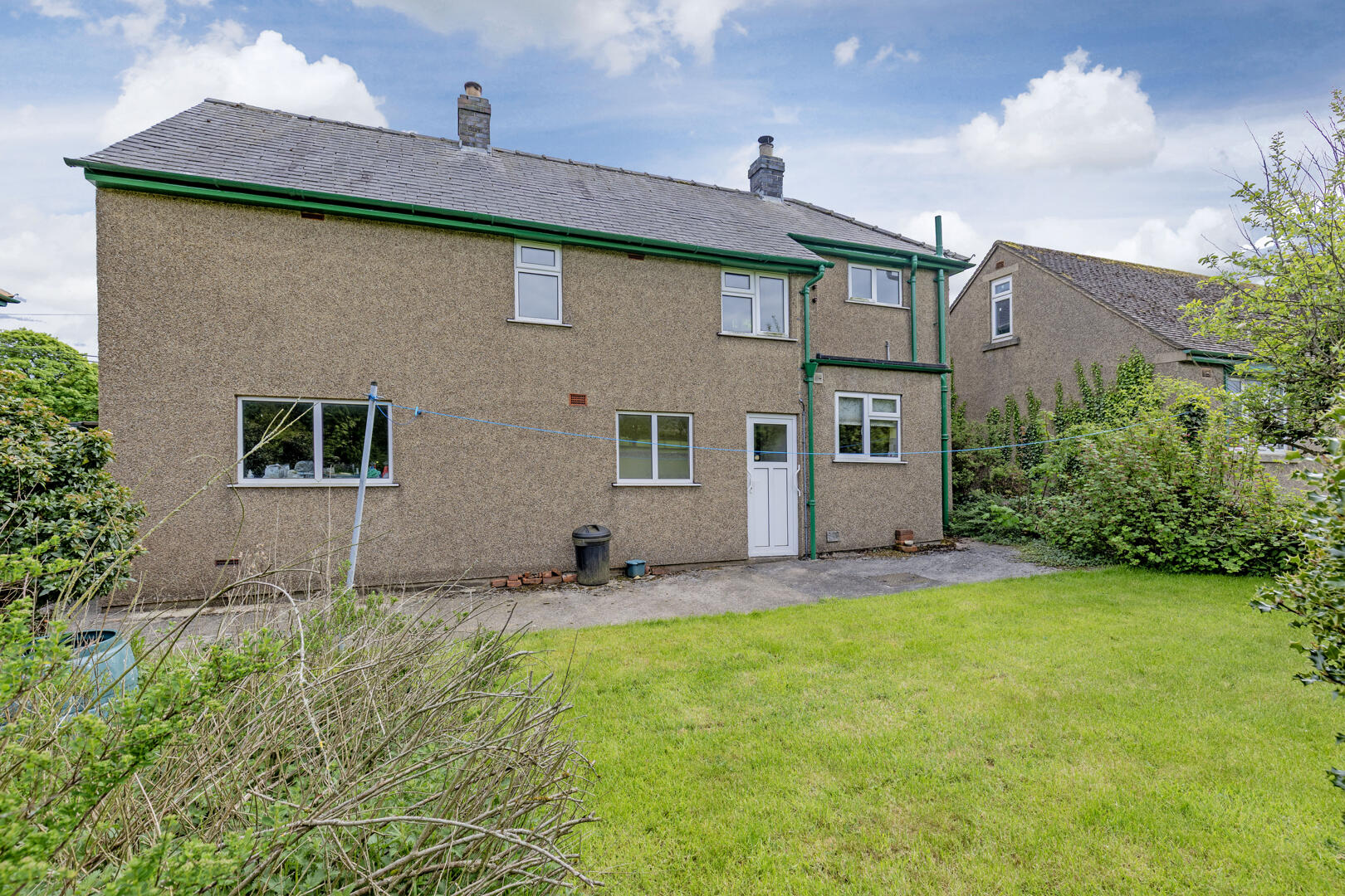 Daleway, Butts Road, Great Longstone, DE45 1UB