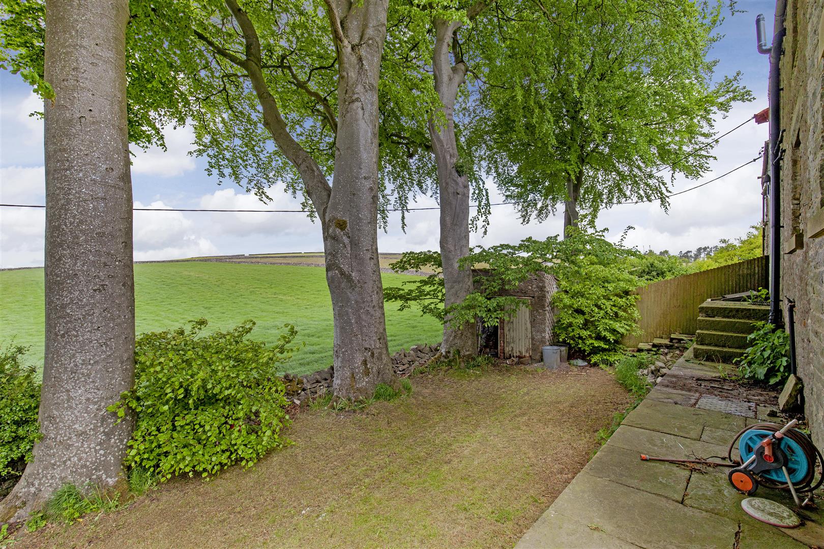 1, New Houses, Bottomhill Road, Cressbrook, SK17 8ST