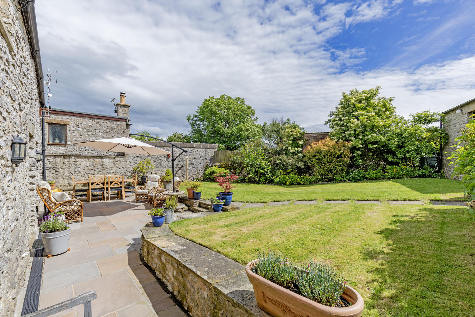 Kirkdale Barn, Main Street, Sheldon, DE45 1QS