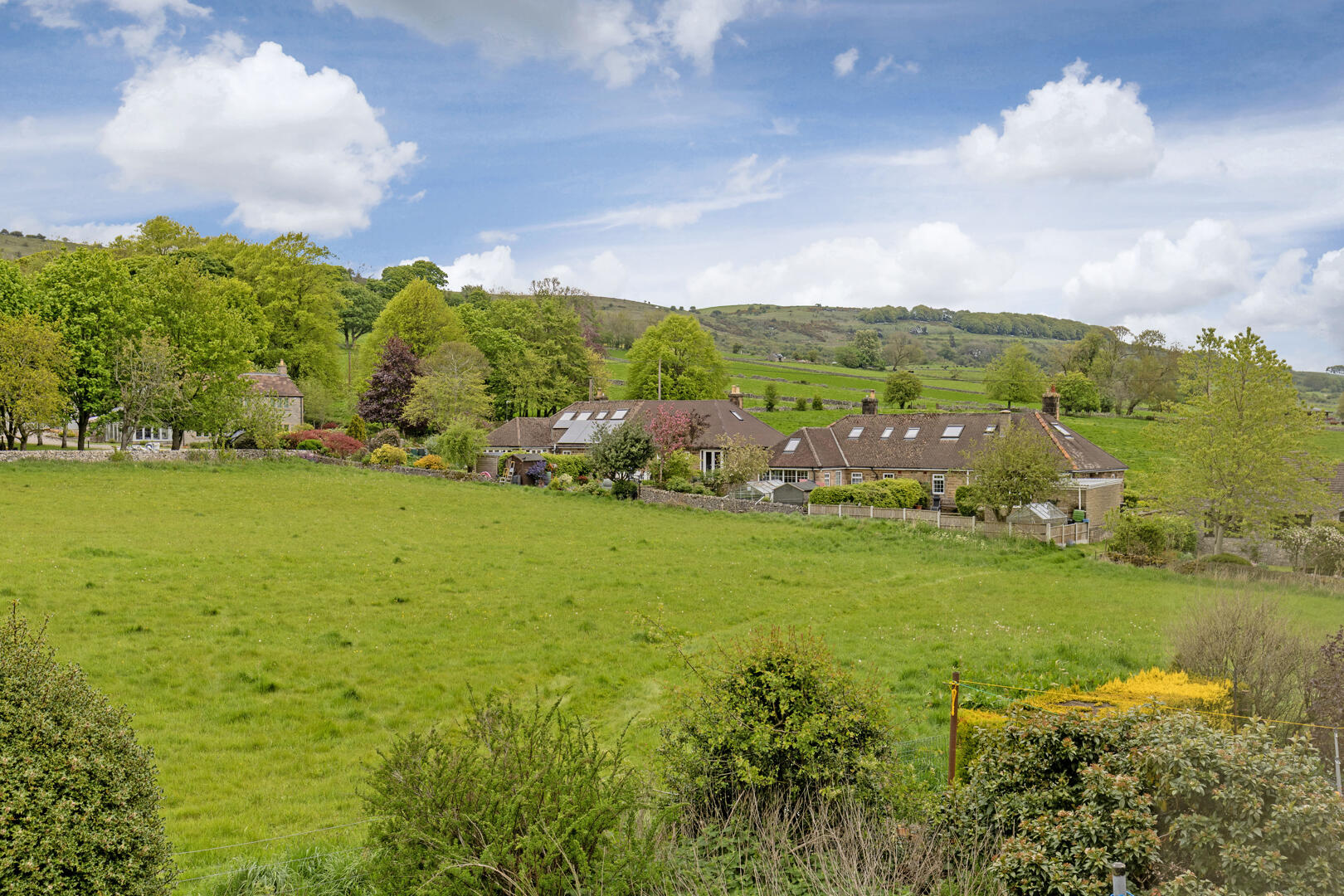 Daleway, Butts Road, Great Longstone, DE45 1UB