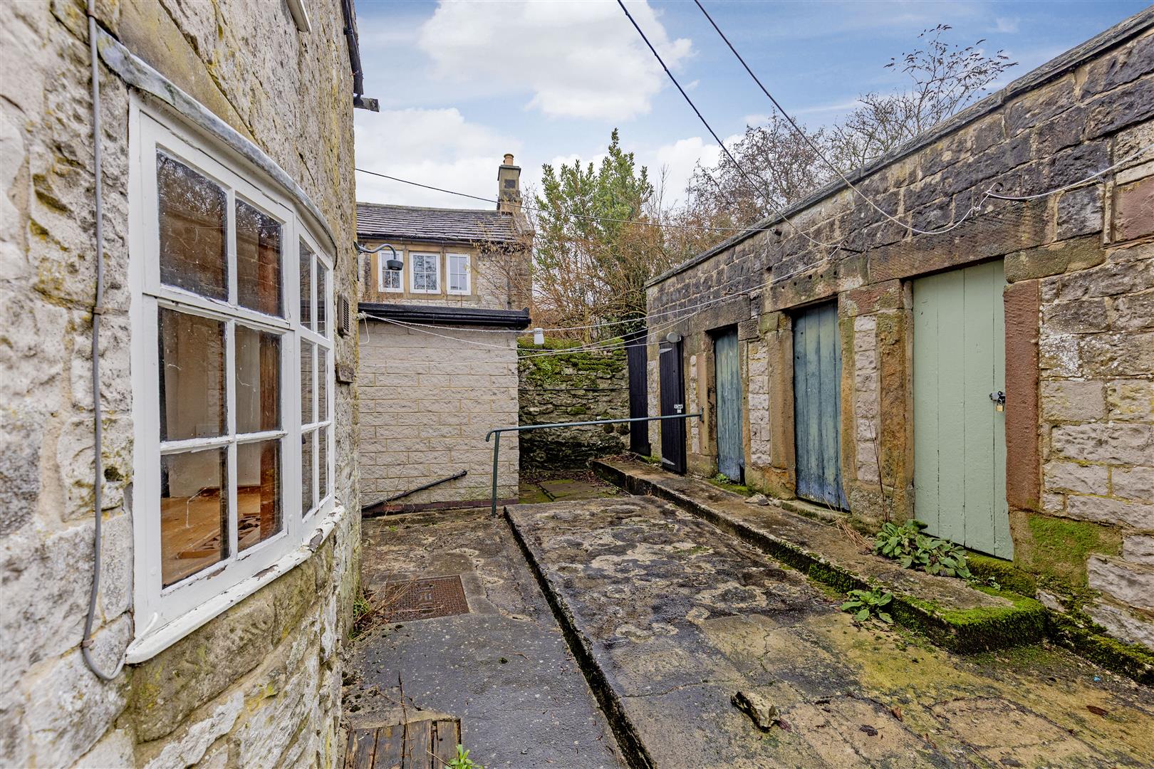 Home Cottage, The Square, Middleton-by-Youlgrave, DE45 1LS