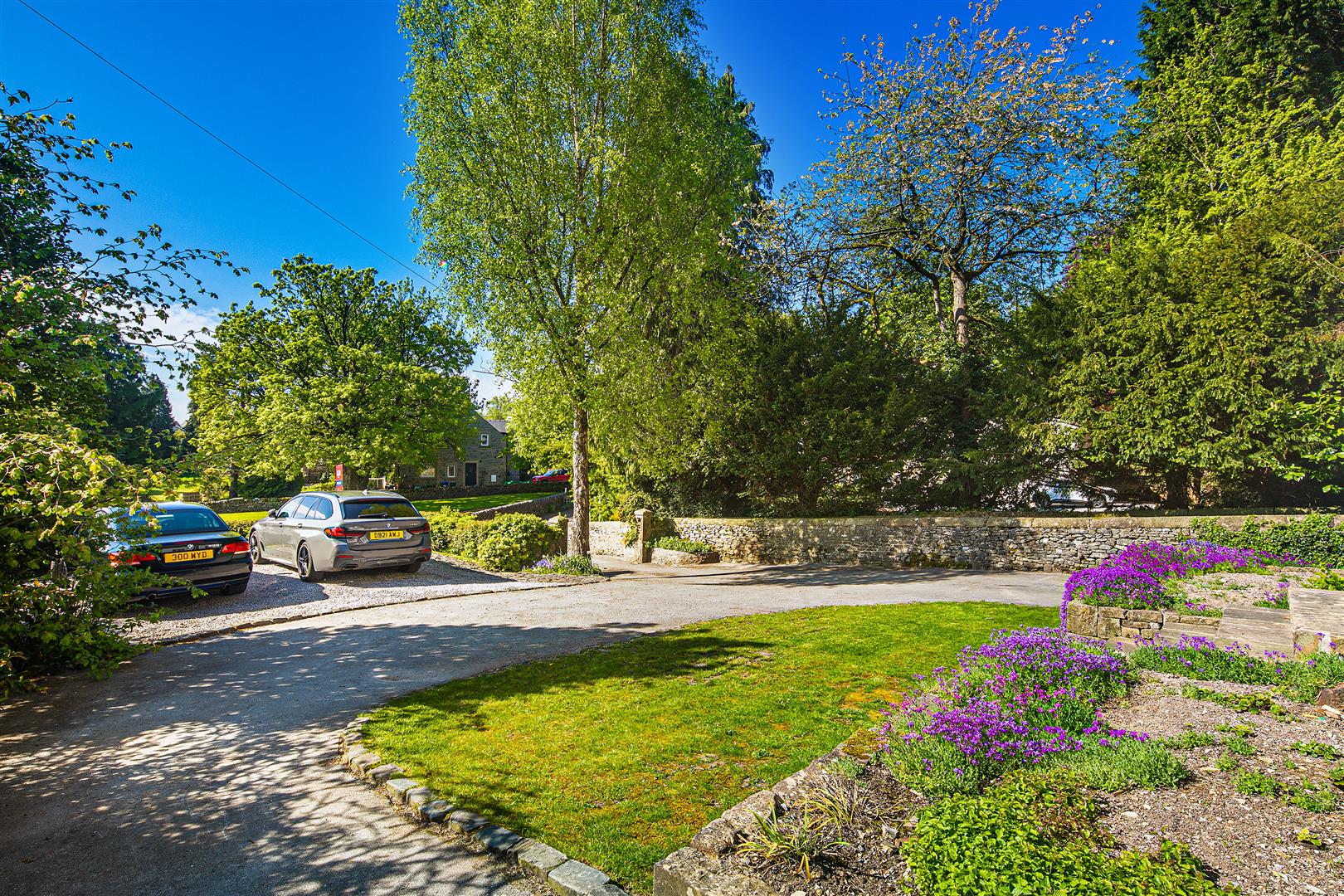 Cluden Bank, Main Street, Great Longstone, DE45 1TF