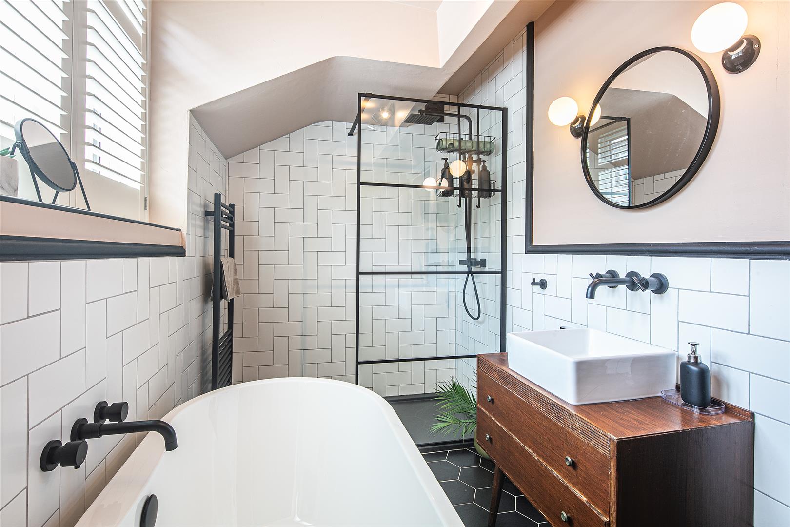 Cobblers Cottage, High Street, Tideswell, SK17 8LB