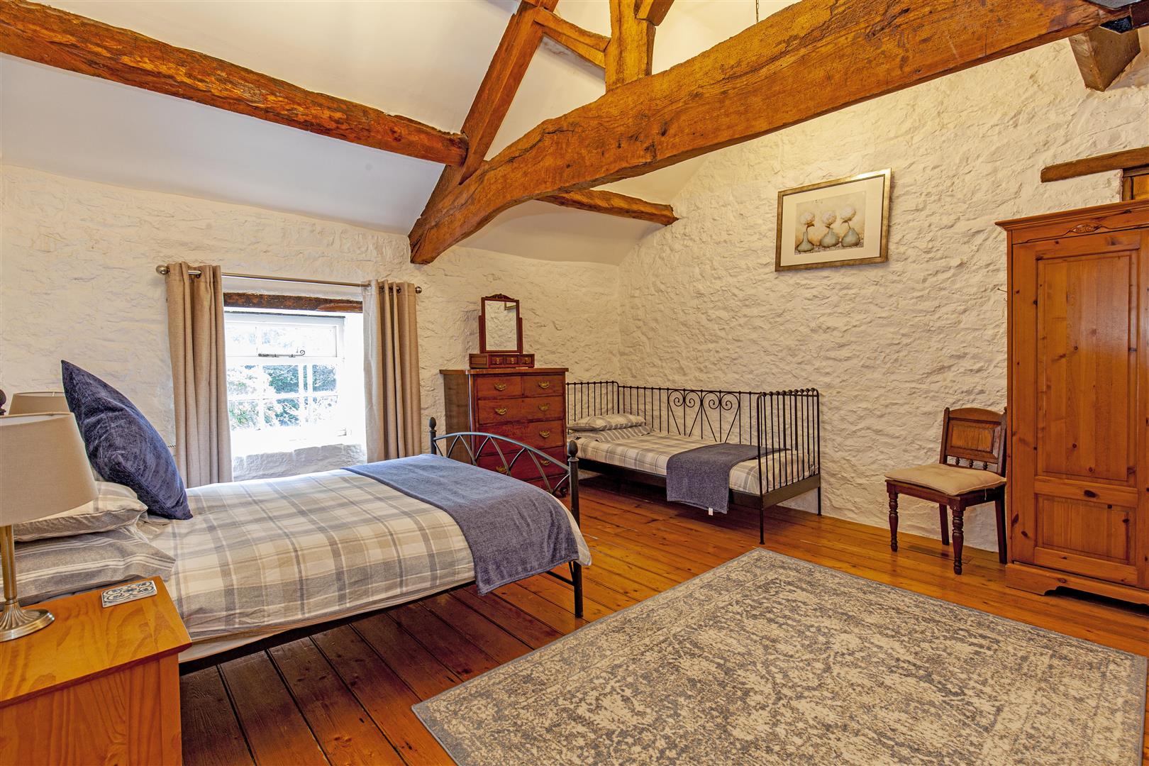 Milne House & Barn, Millers Dale, SK17 8SN